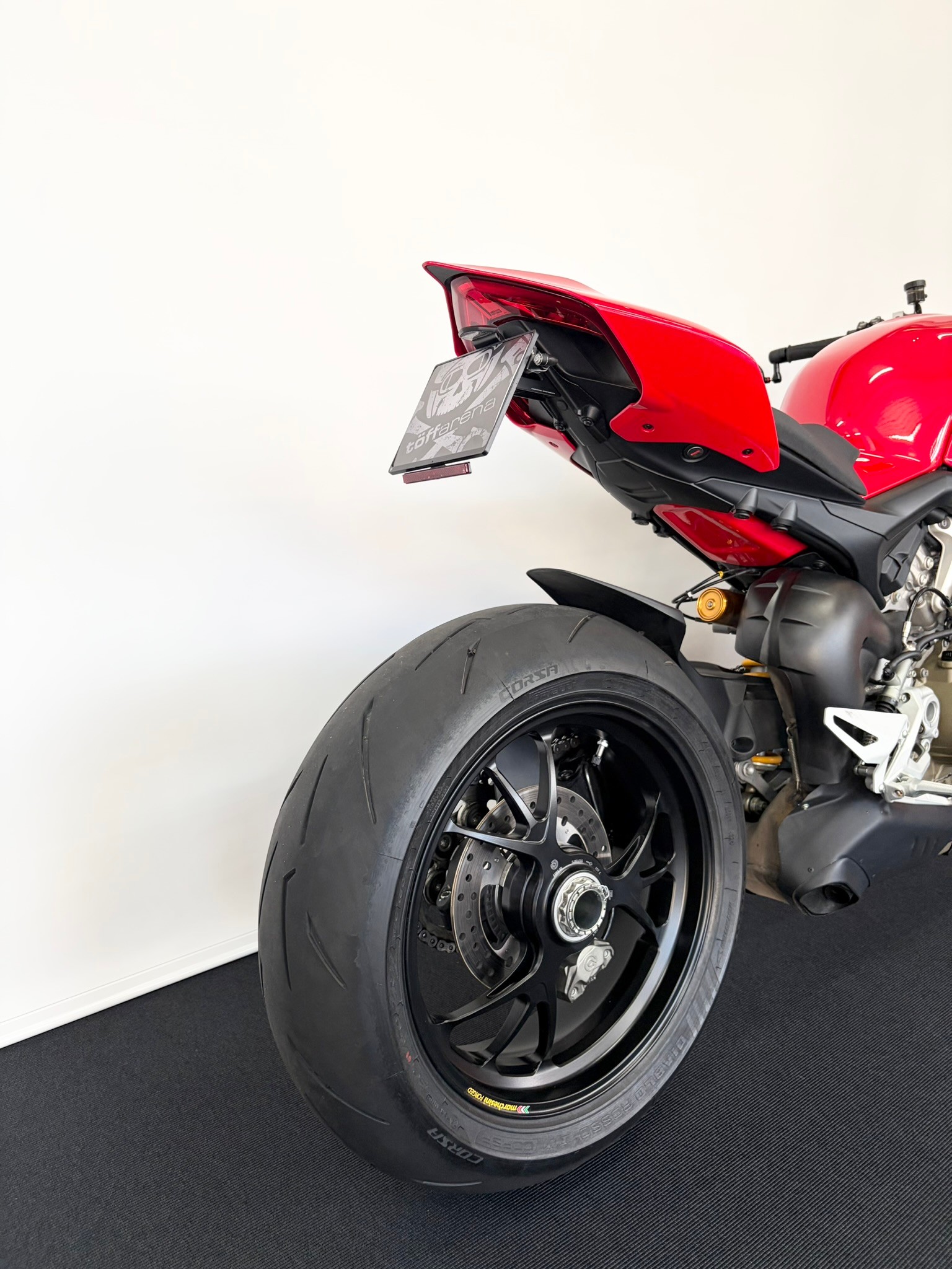 DUCATI Streetfighter V4 S-image-6