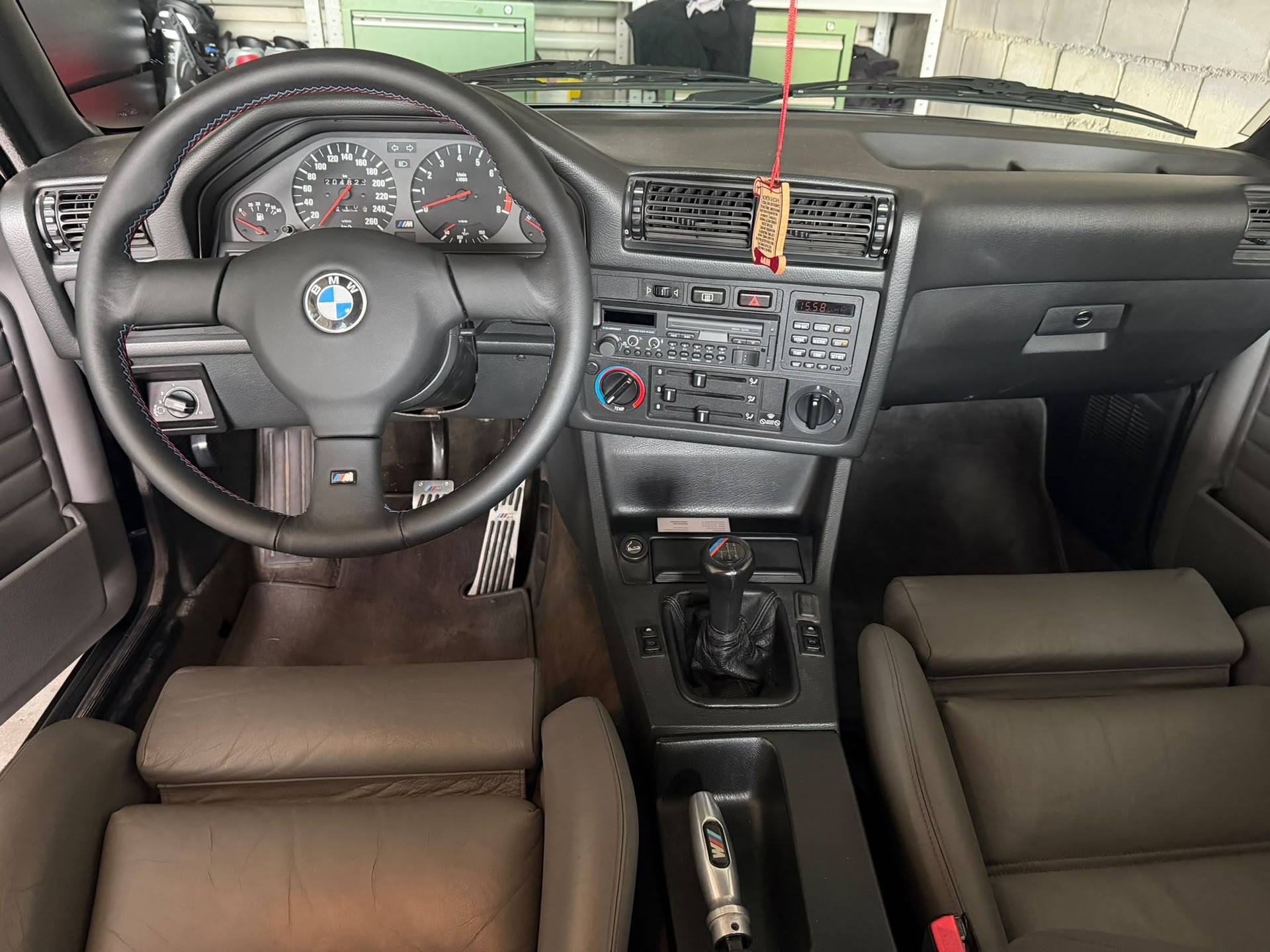 BMW M3-image-5