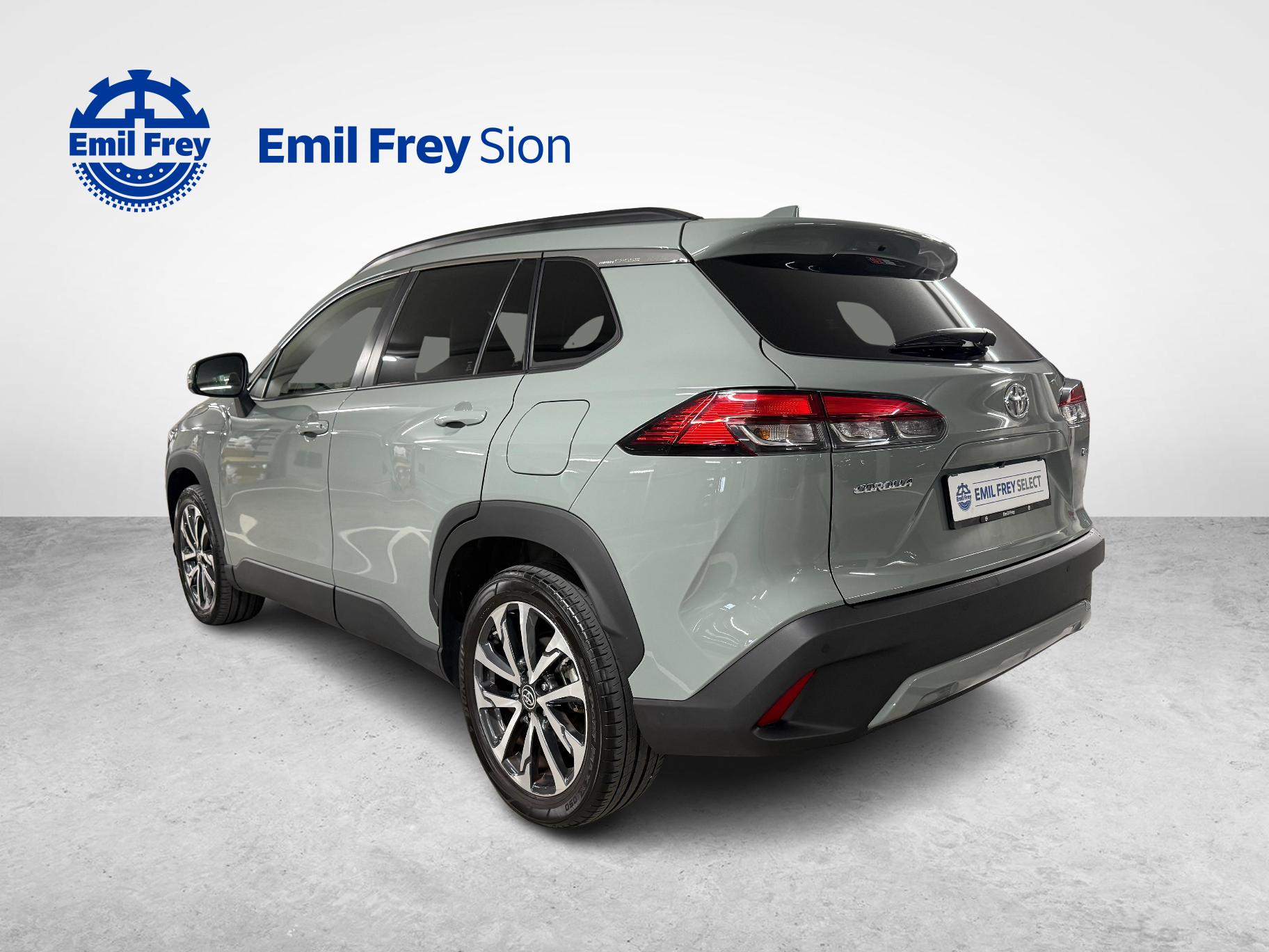 TOYOTA Corolla Cross 2.0 HSD Trend AWD-i-showroom-element-3
