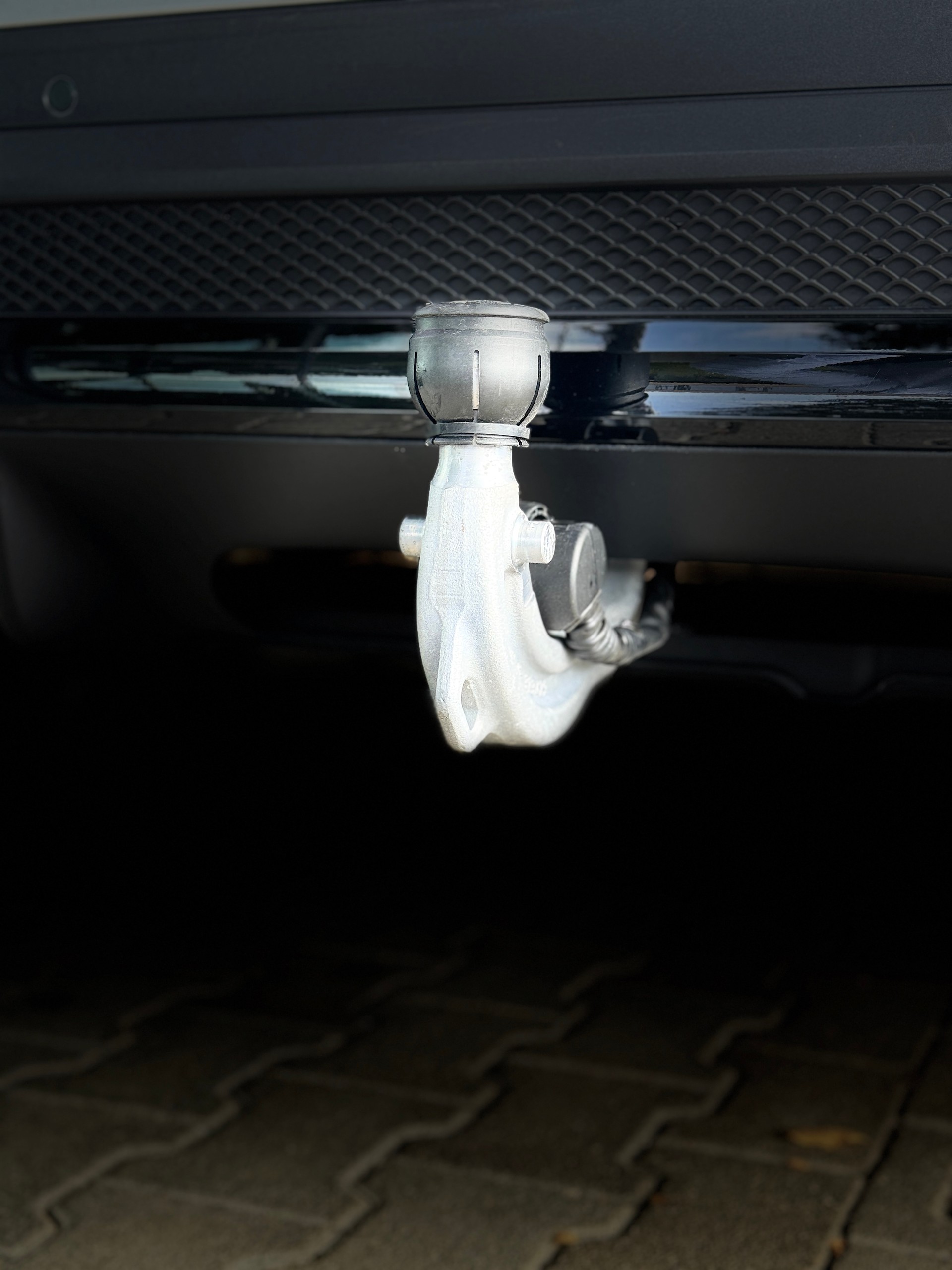 MERCEDES-BENZ GLB 250 4Matic AMG Line 8G-Tronic-image-14