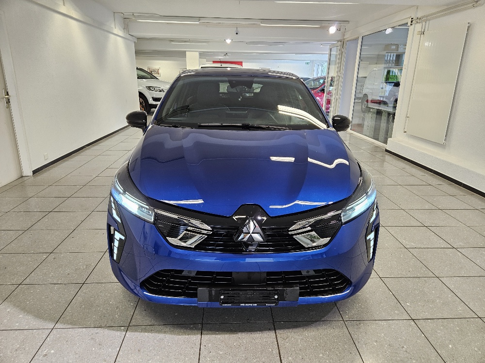 MITSUBISHI COLT 1.6 HEV Intense-showroom-element-1
