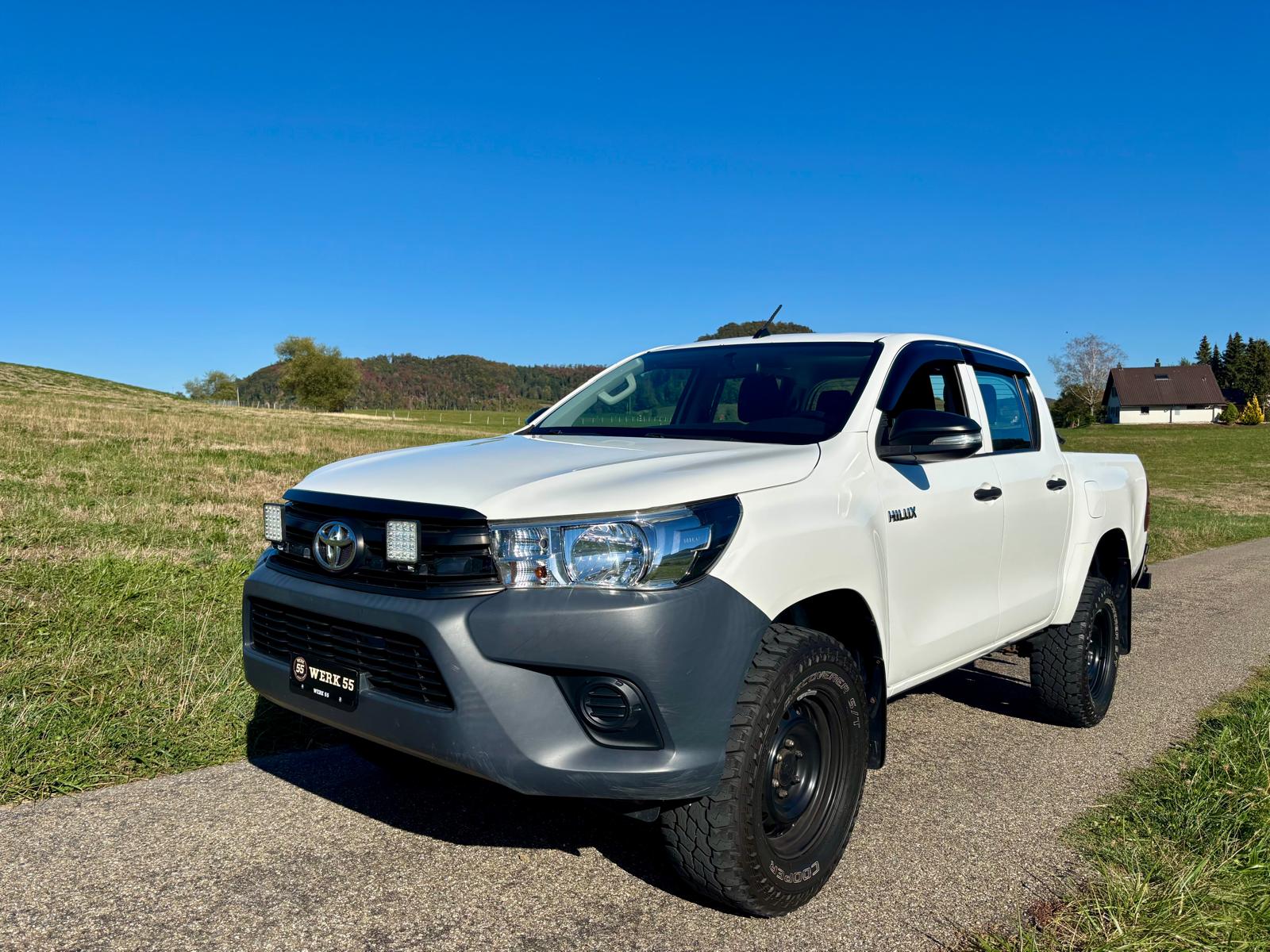 TOYOTA Hilux 2.4D-4D Luna Double Cab 4x4