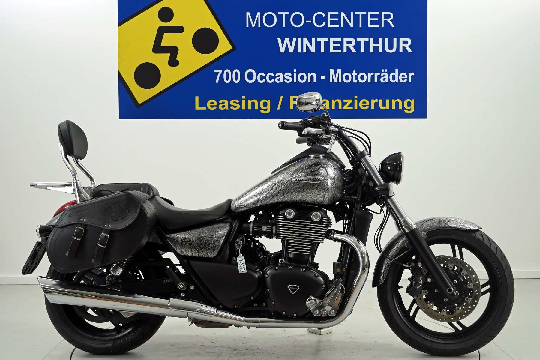 TRIUMPH Thunderbird 1700 ABS-image-0