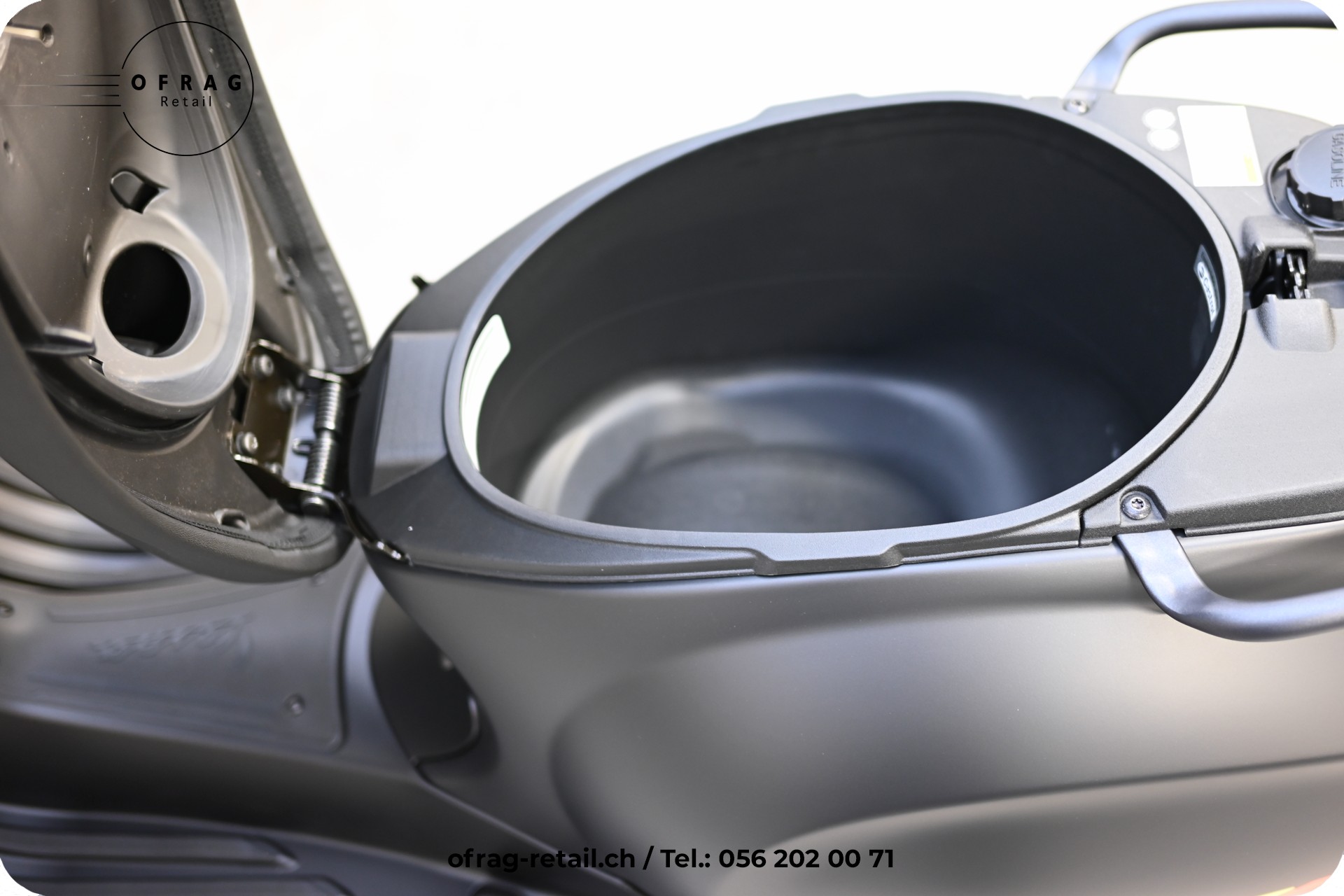 PIAGGIO Vespa Primavera 125 S AKTION TOPCASE geschenkt-image-5