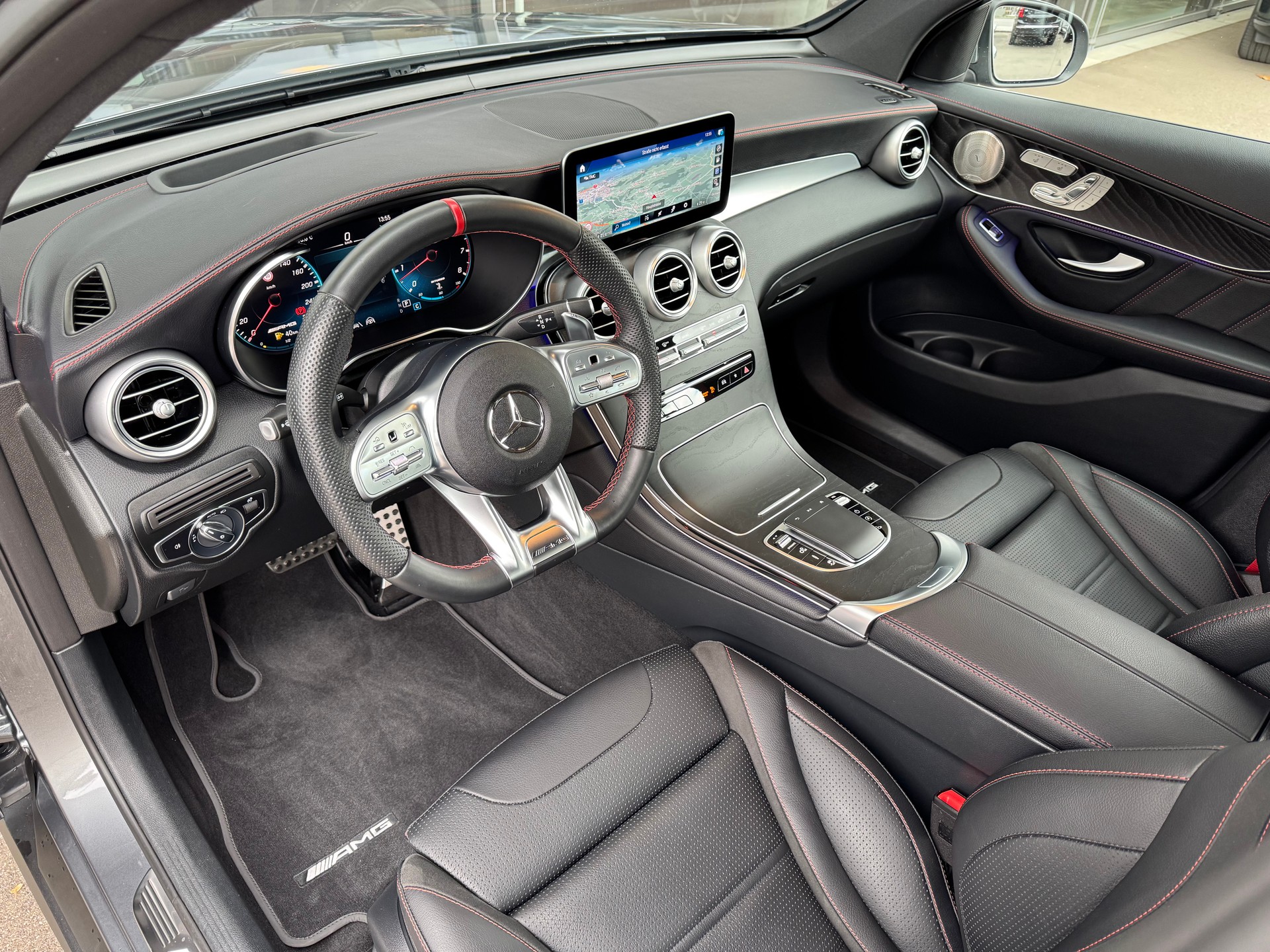 MERCEDES-BENZ GLC 43 AMG 4Matic 9G-Tronic-image-11