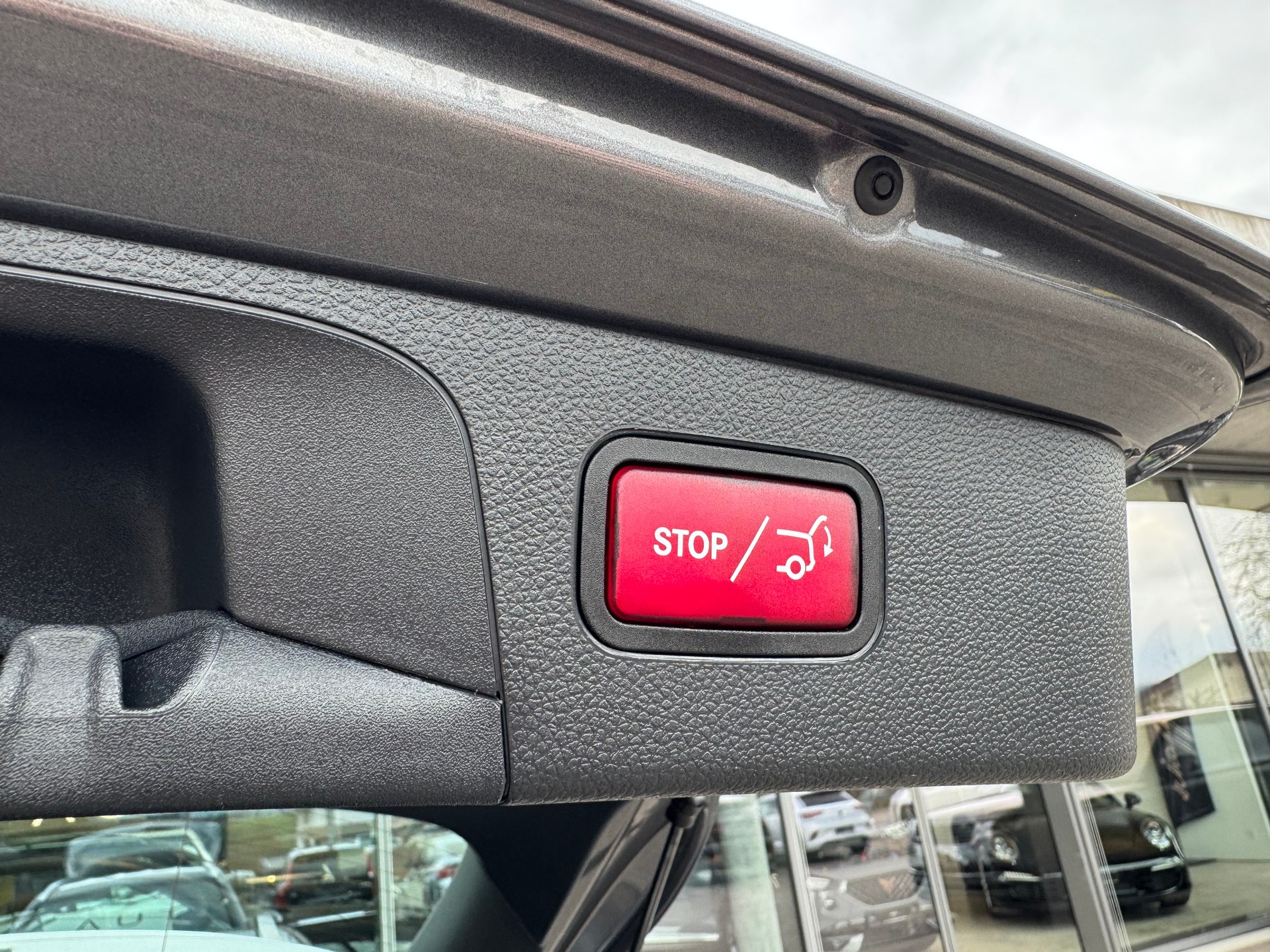 MERCEDES-BENZ GLC 43 AMG 4Matic 9G-Tronic-image-27