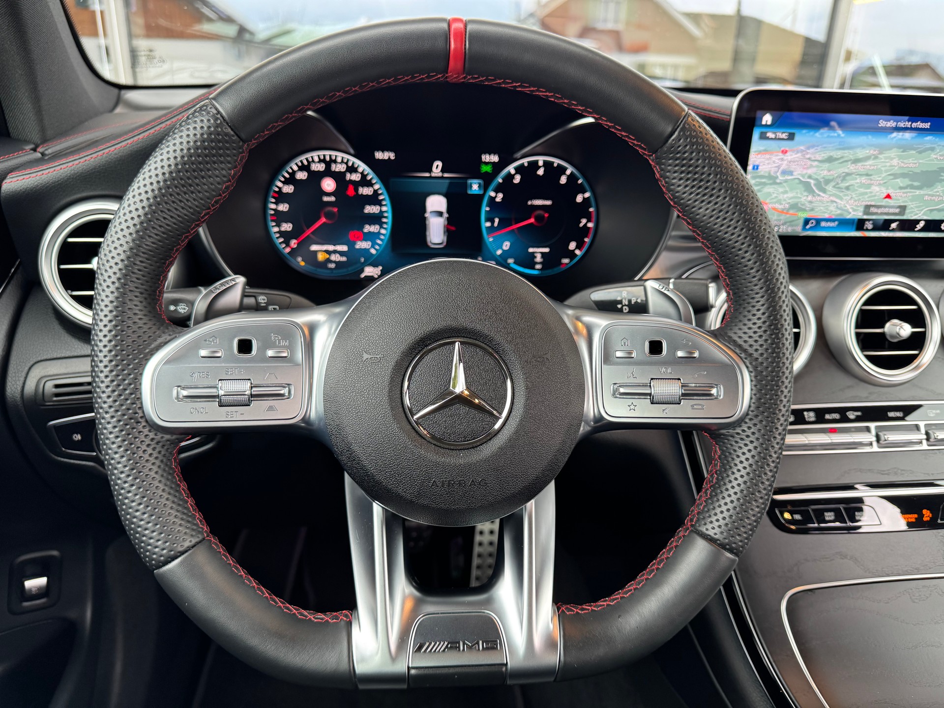 MERCEDES-BENZ GLC 43 AMG 4Matic 9G-Tronic-image-21