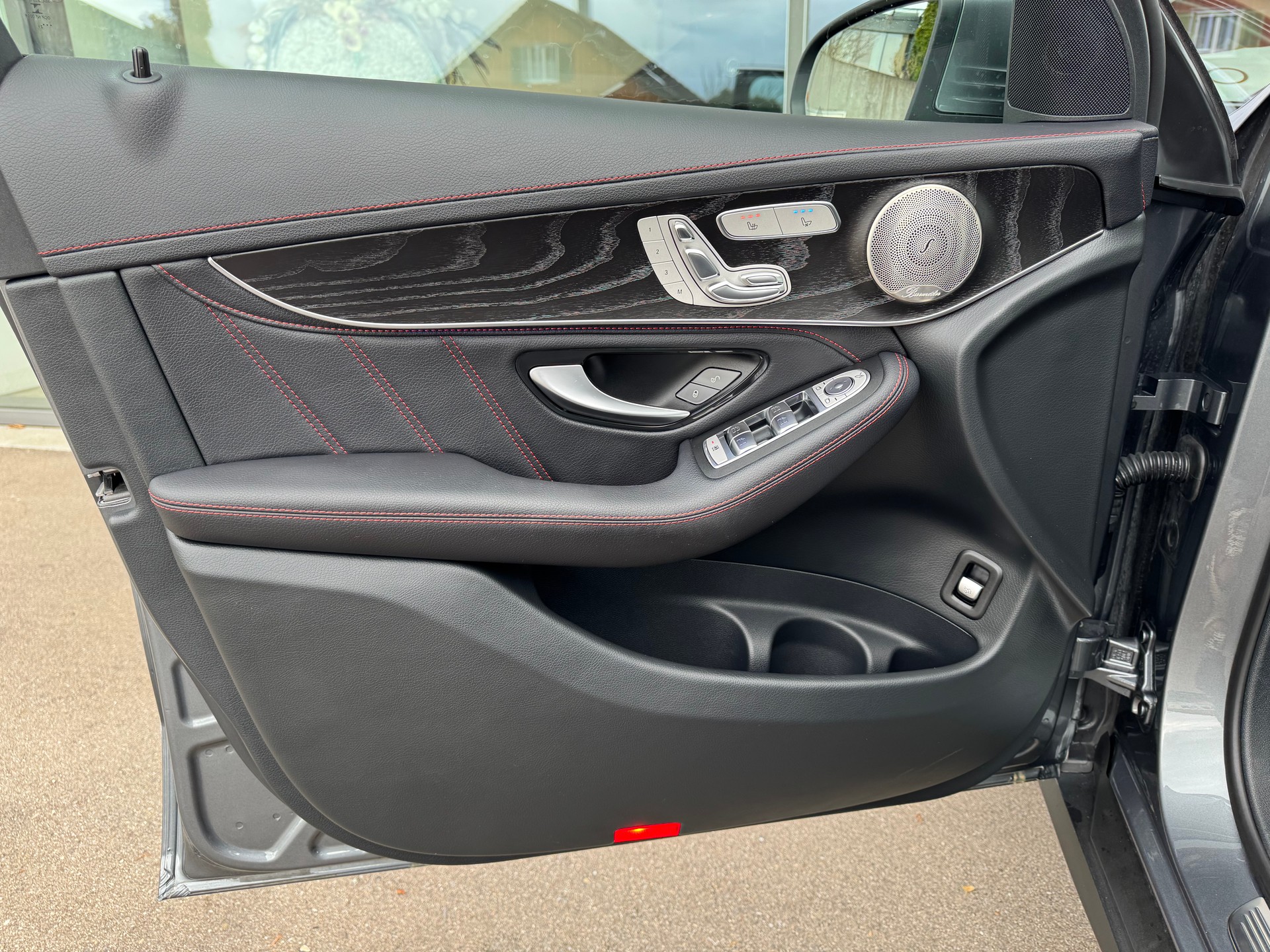 MERCEDES-BENZ GLC 43 AMG 4Matic 9G-Tronic-image-12