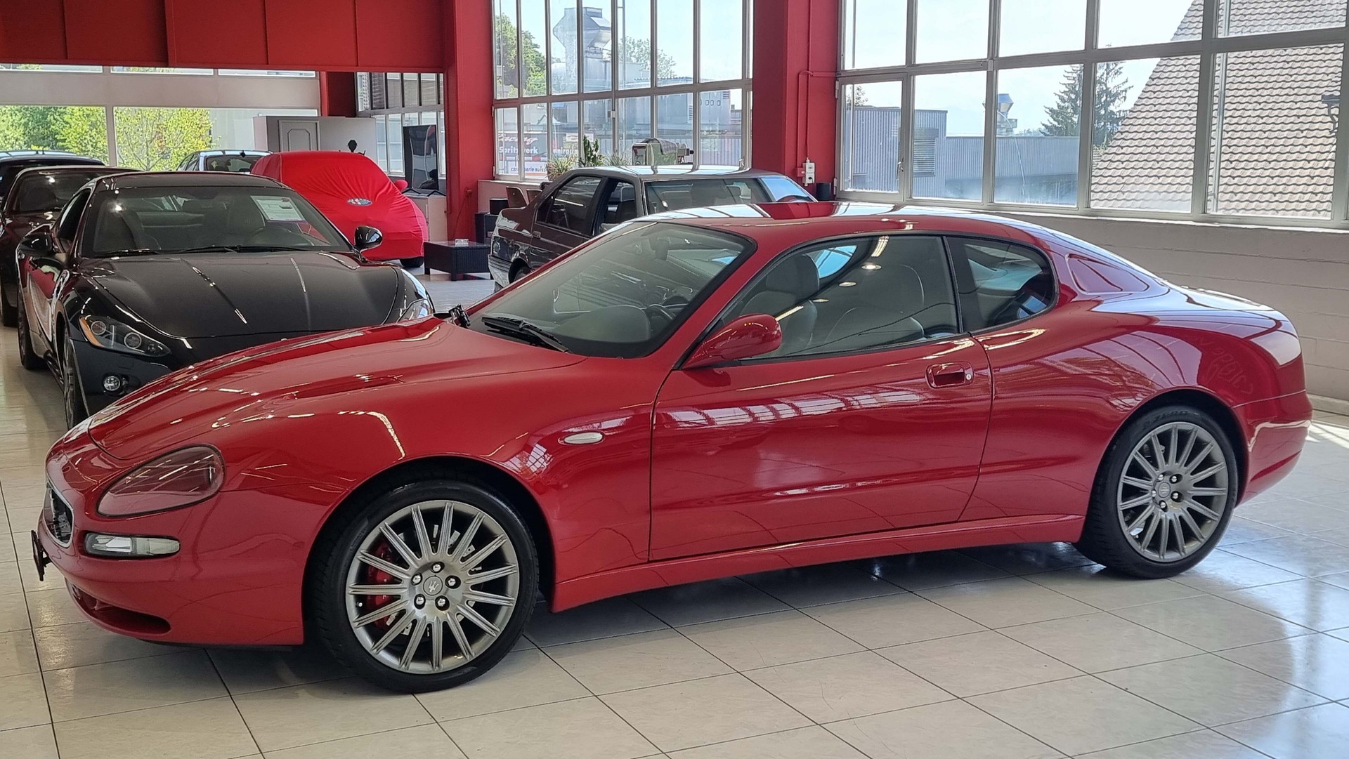 MASERATI 3200 GT Assetto Corsa (Automat)-showroom-element-1