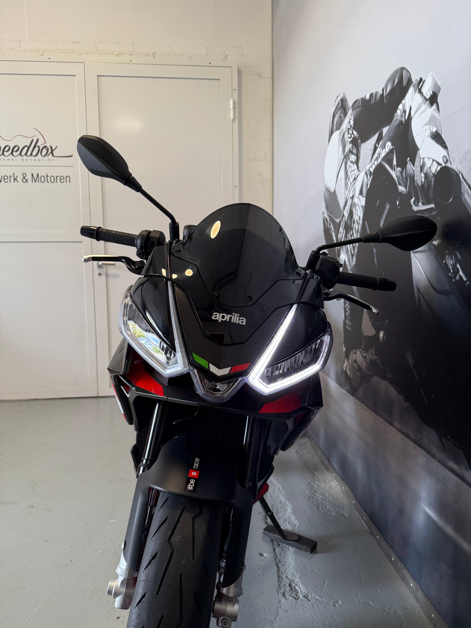 APRILIA Tuono 660 Factory-image-5