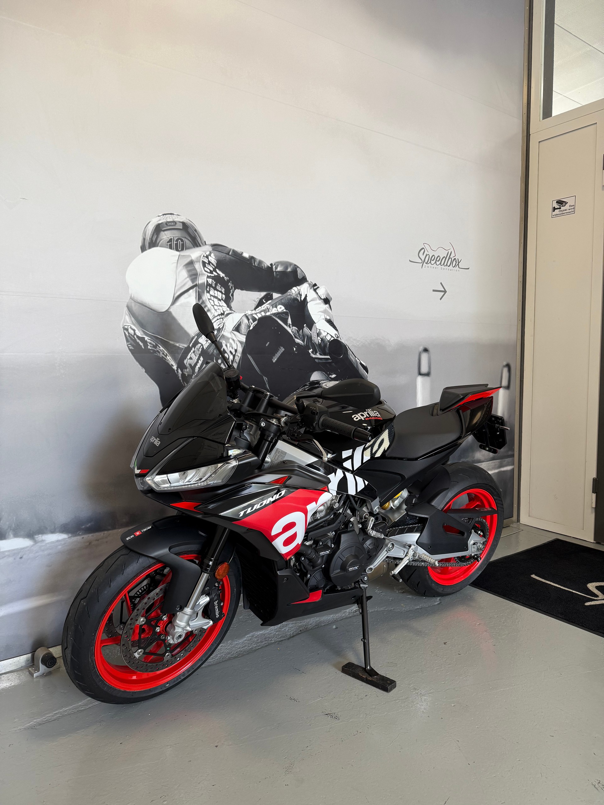 APRILIA Tuono 660 Factory-image-3