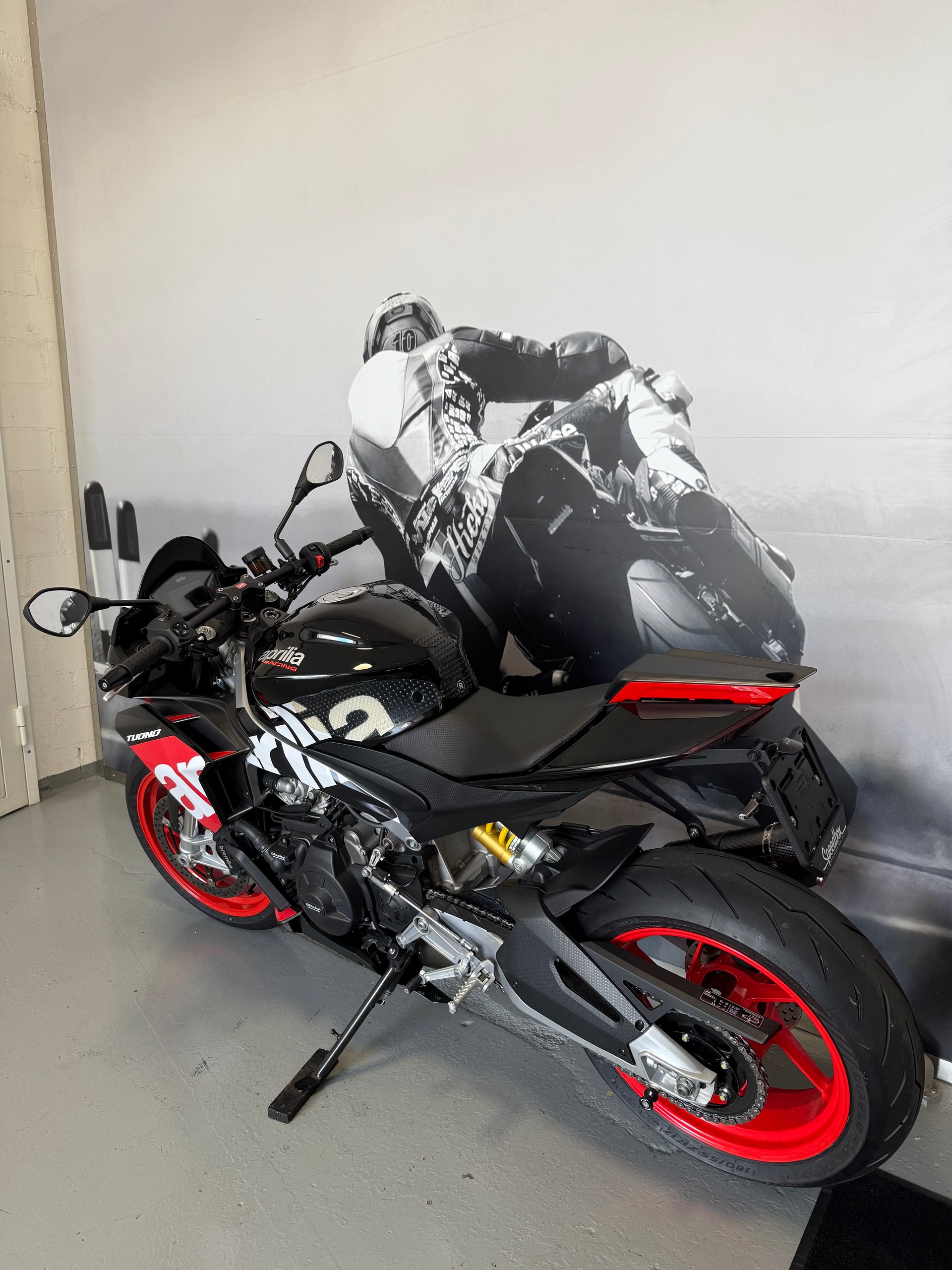 APRILIA Tuono 660 Factory-image-4