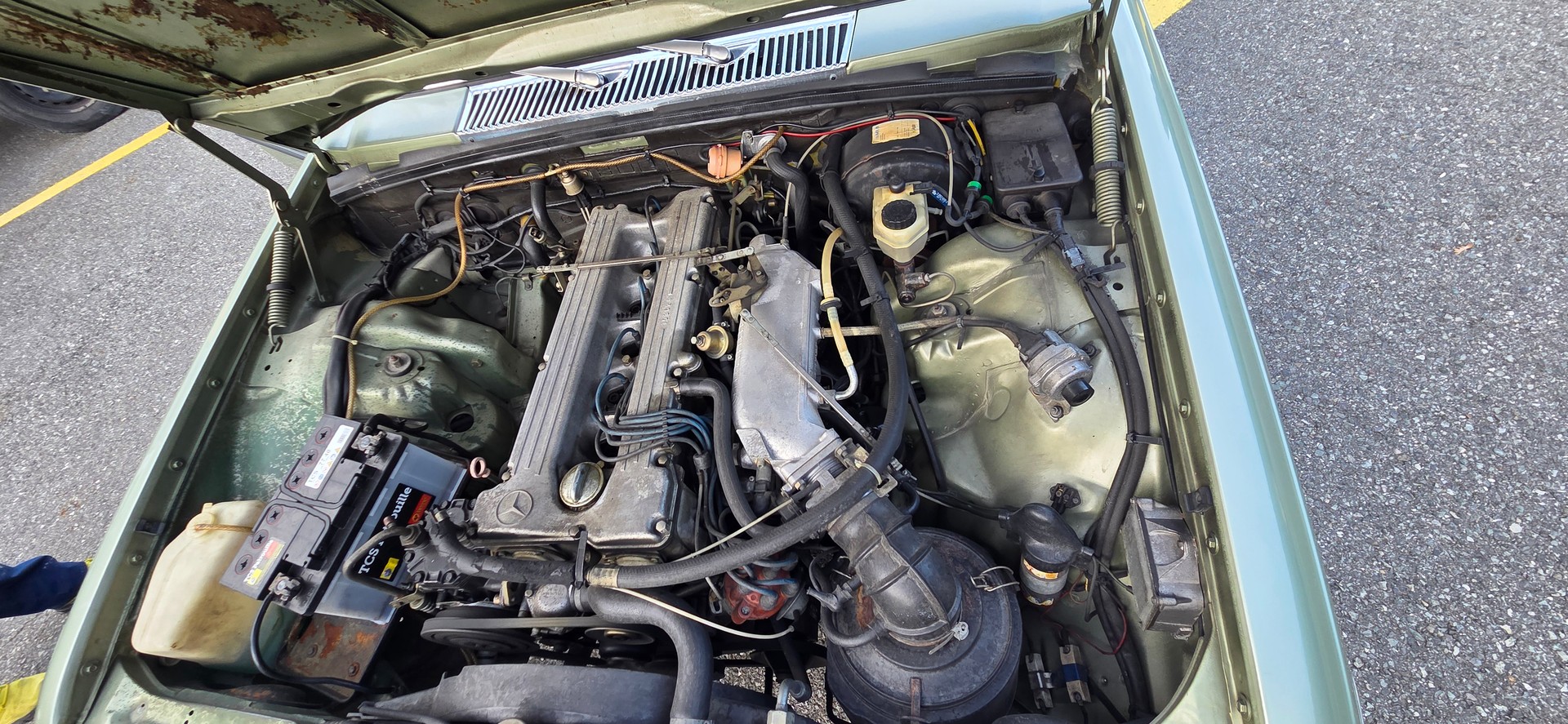 MERCEDES-BENZ 280 SE-image-5