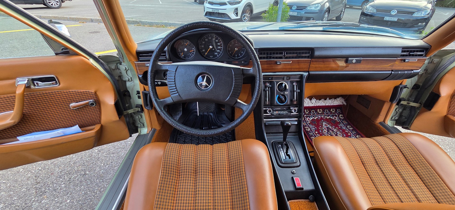 MERCEDES-BENZ 280 SE-image-12
