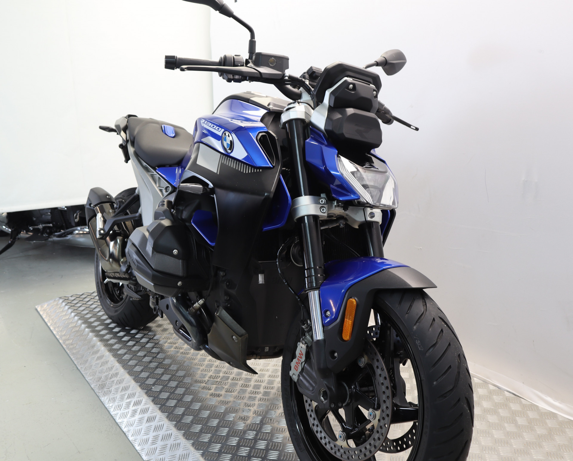 BMW R 1300 R-image-3