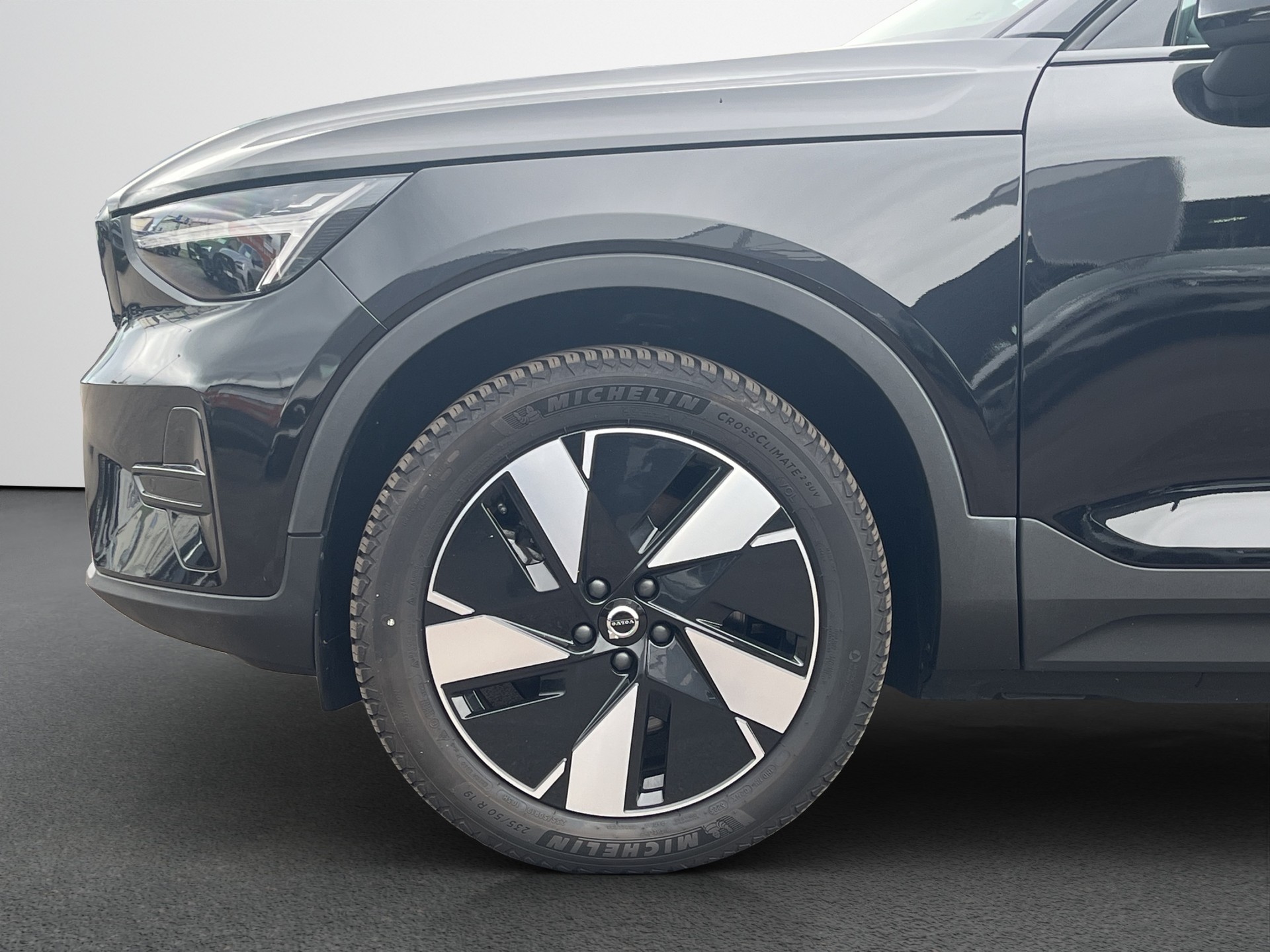VOLVO C40 E80 Plus AWD-image-6