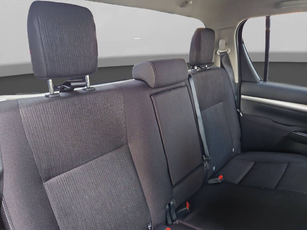 TOYOTA Hilux Double Cab.-Pick-up 2.8 48038/004-image-12