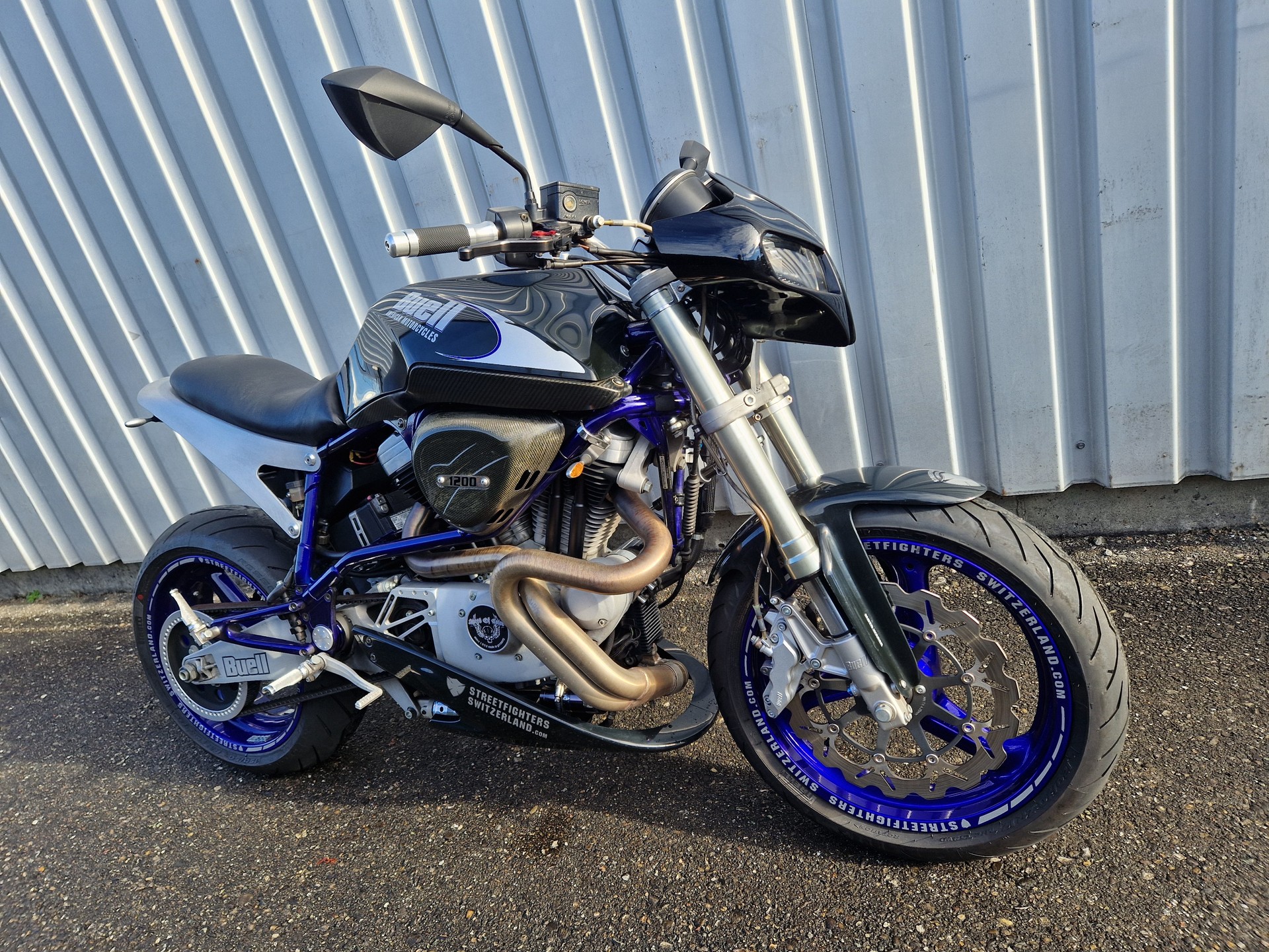 BUELL X1 Lightning I.E. Kundenauftrag-showroom-element-1