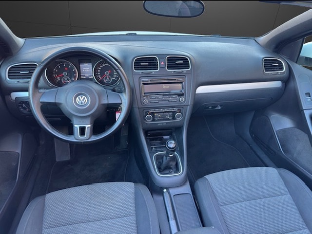 VW Golf Cabrio 1.4 TSI Cabriolett-image-5