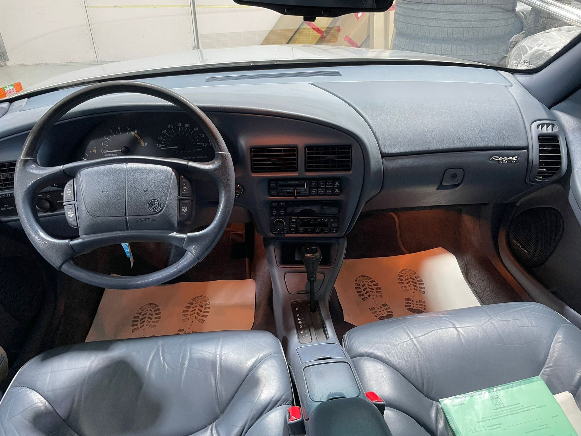 BUICK Regal 3.8 V6 Limited-image-10