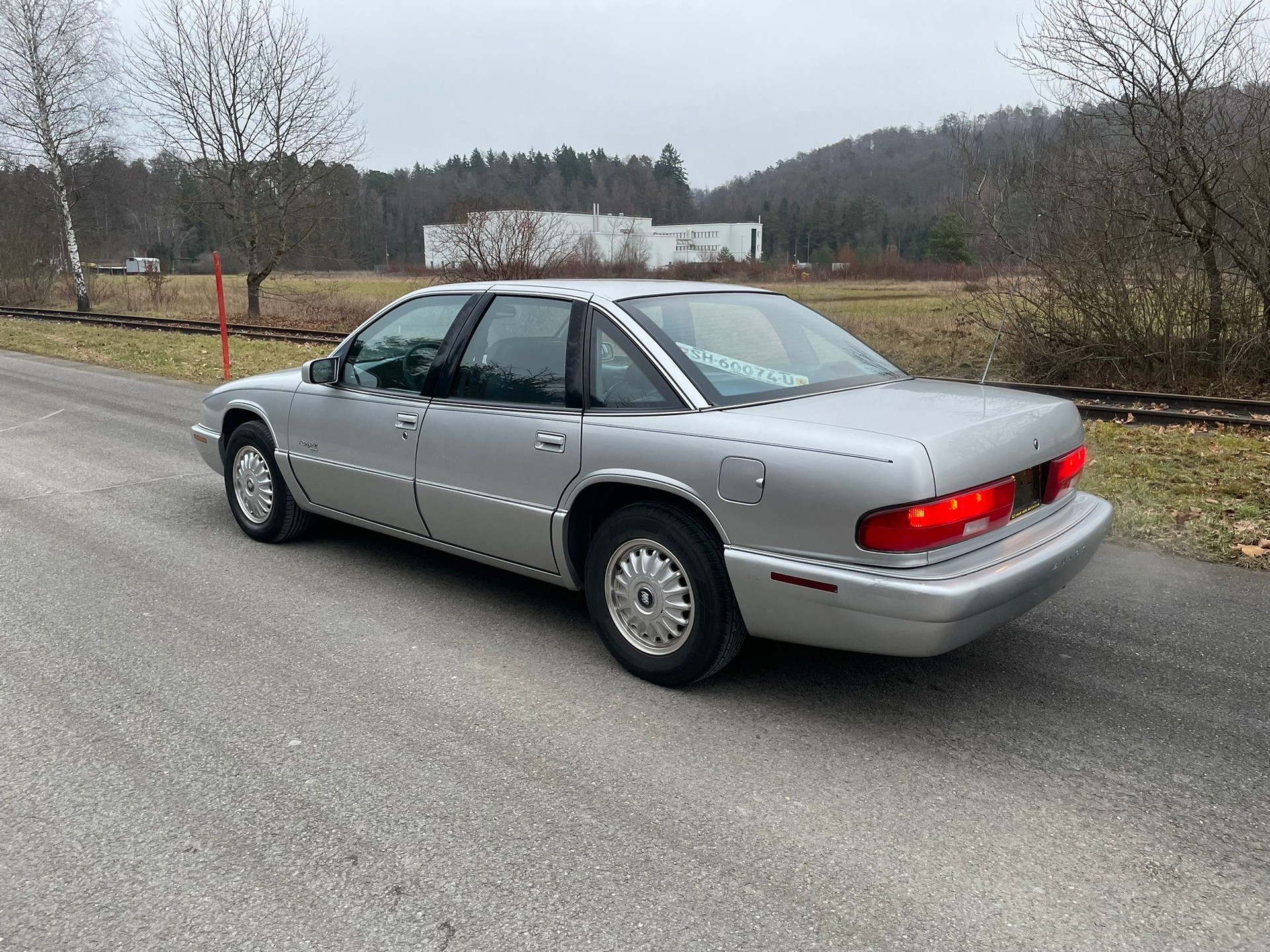 BUICK Regal 3.8 V6 Limited-image-4
