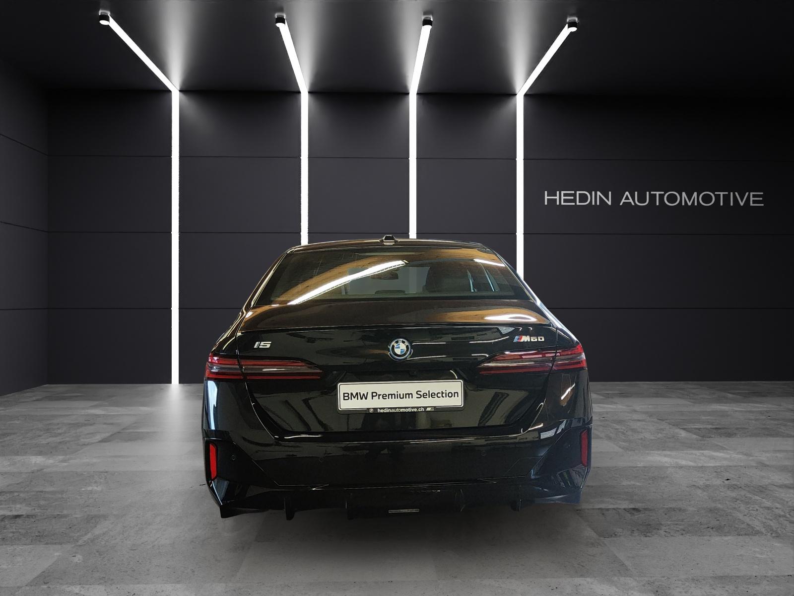 BMW i5 M60 xDrive-showroom-element-3