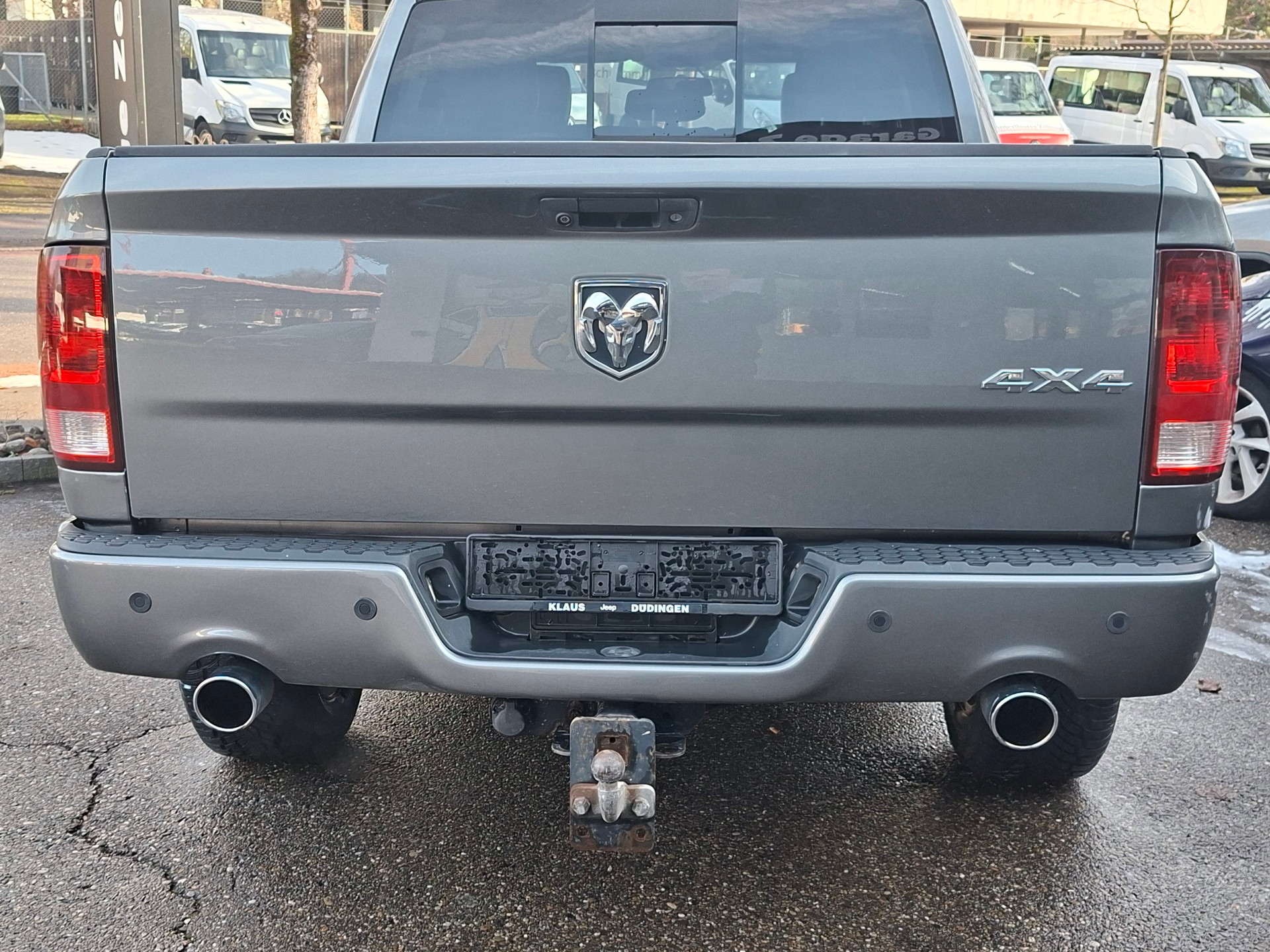 DODGE 1500 HEMI 5700-showroom-element-3
