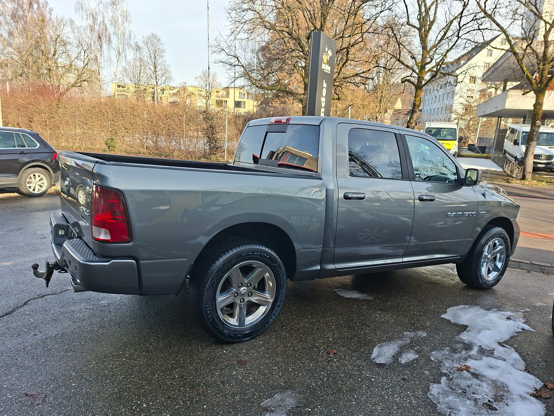 DODGE 1500 HEMI 5700-showroom-element-2