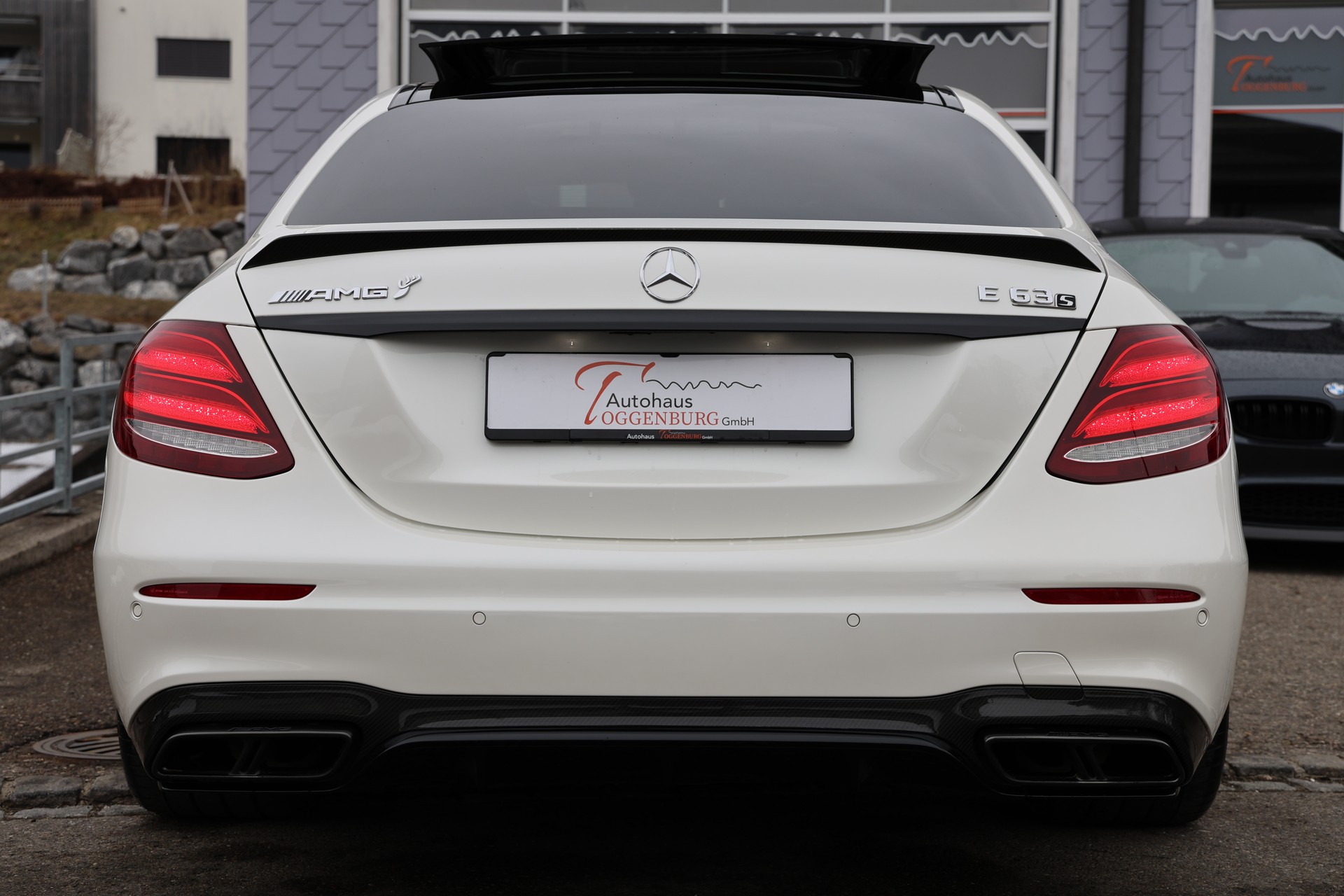 MERCEDES-BENZ E 63 AMG S 4Matic Speedshift MCT *CH-Fahrzeug*Facelift*Carbon Exterieur*-image-6