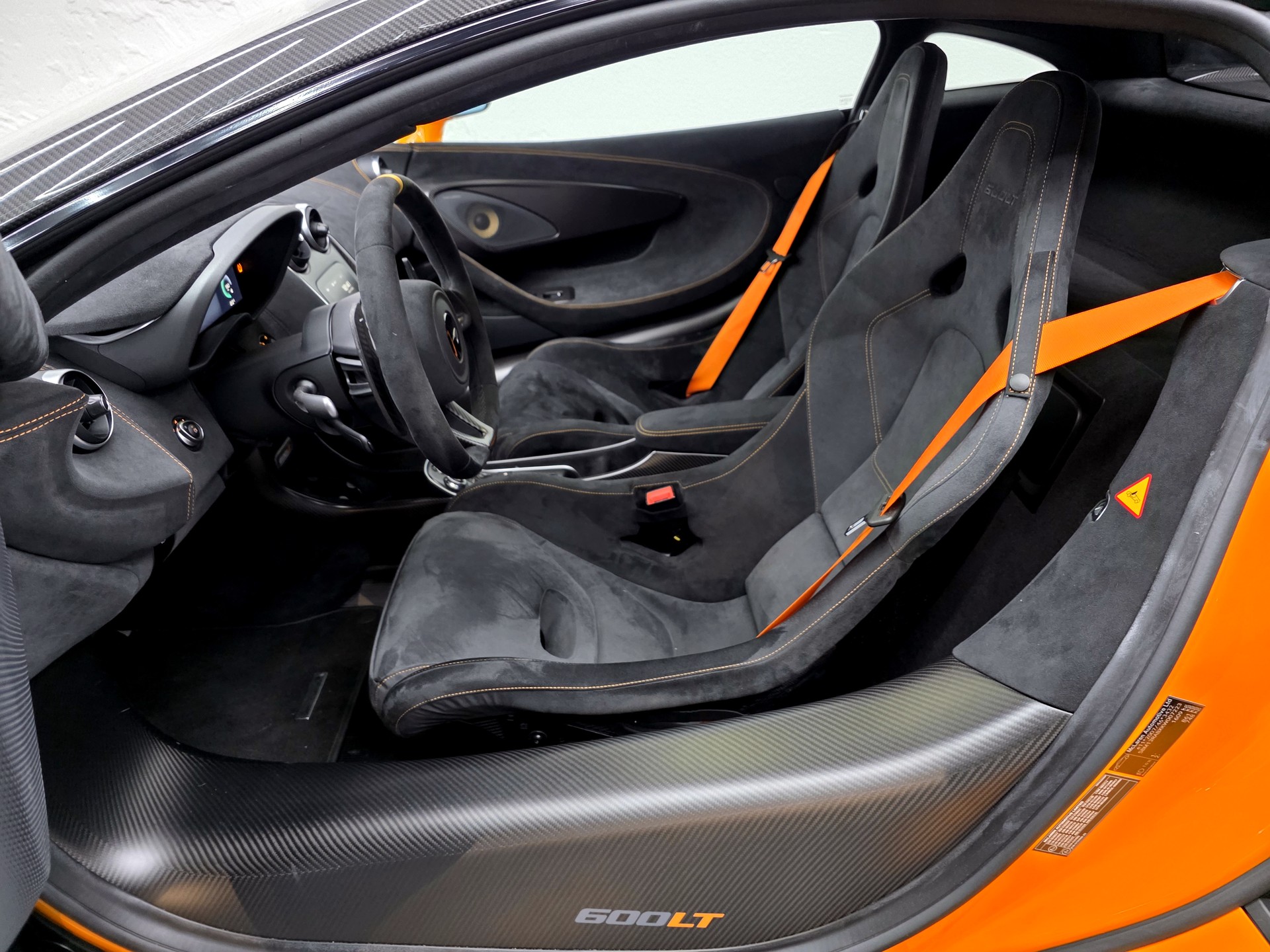 McLAREN 600LT Coupé 3.8 V8 SSG-image-15