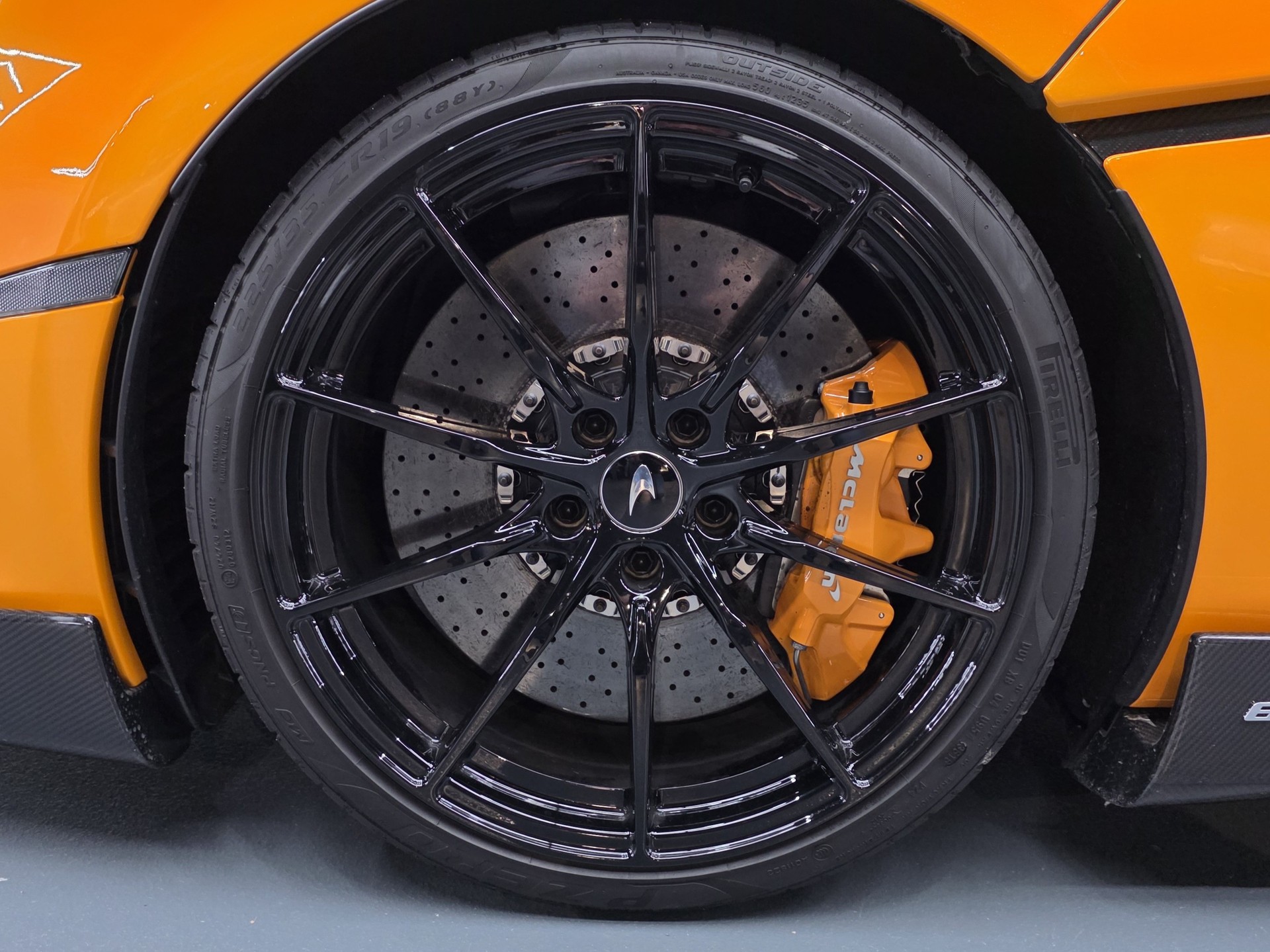 McLAREN 600LT Coupé 3.8 V8 SSG-image-10