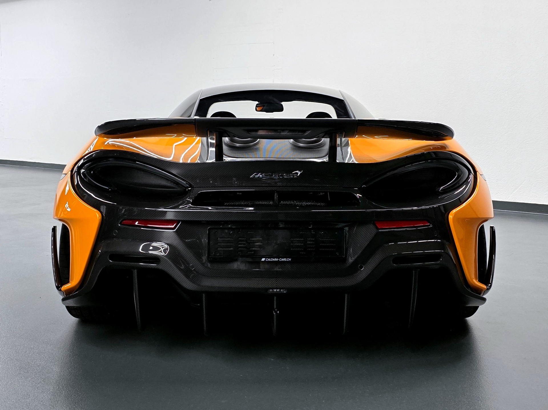 McLAREN 600LT Coupé 3.8 V8 SSG-image-8