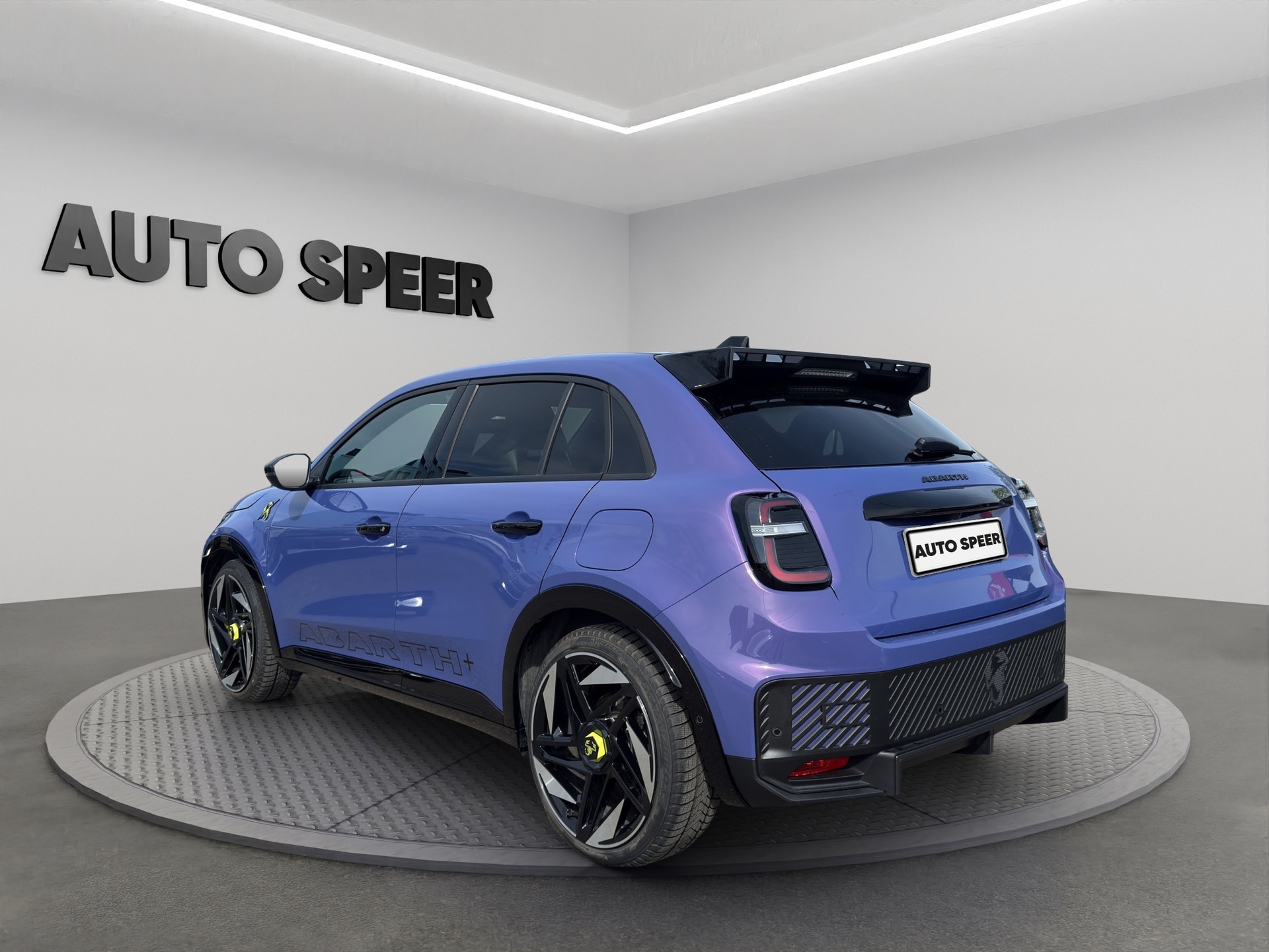 FIAT Abarth 600e Scorpionissima-image-5