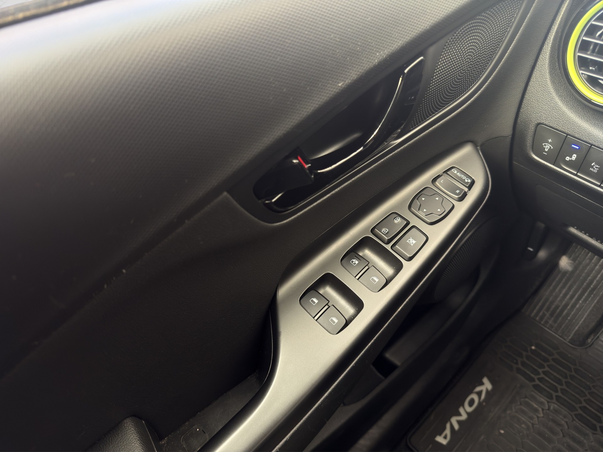 HYUNDAI Kona 1.6 CRDI Vertex 4WD-image-14