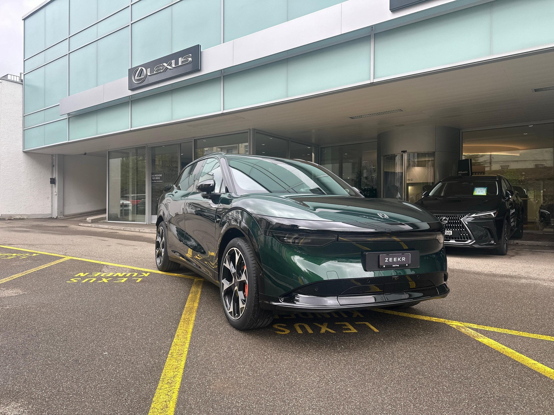 ZEEKR 7X Privilege AWD-image-6