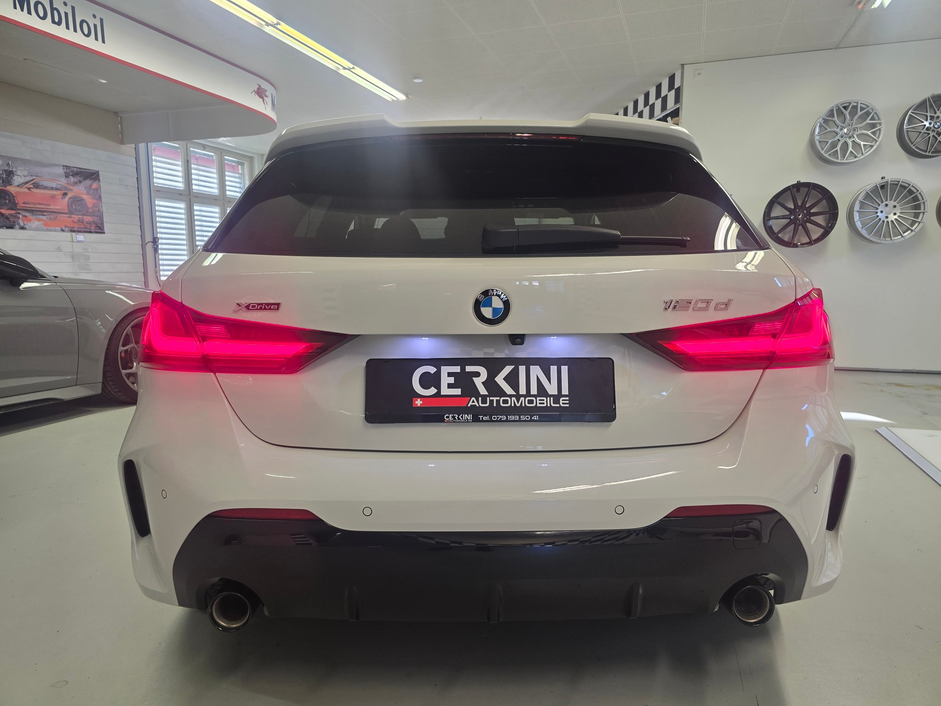 BMW 120d xDrive Steptronic M Sport-image-5