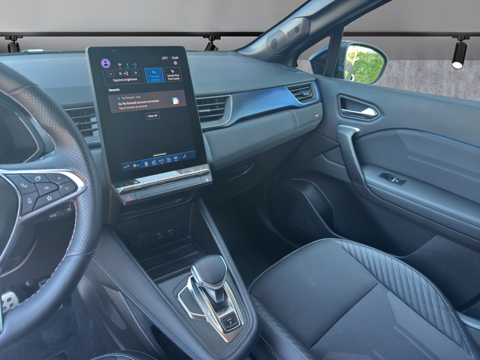 RENAULT Symbioz 1.6 E-Tech Esprit Alpine-showroom-element-3
