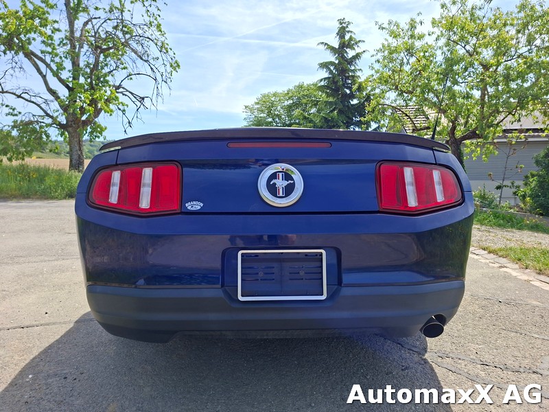 FORD Mustang Cabrio 4.0 V6 Premium-image-12