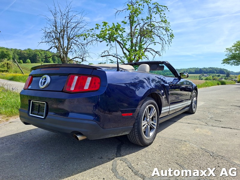 FORD Mustang Cabrio 4.0 V6 Premium-image-11