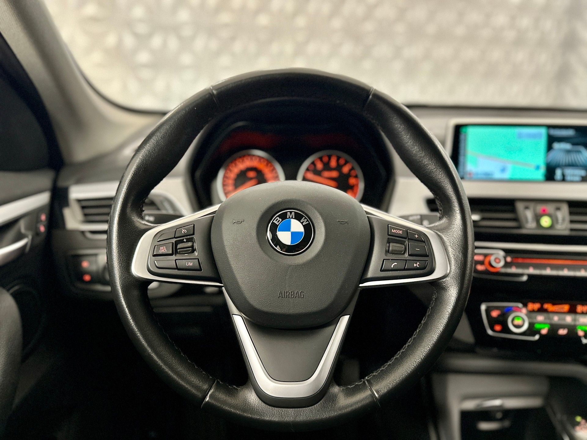 BMW X1 xDrive 20d Steptronic-image-20