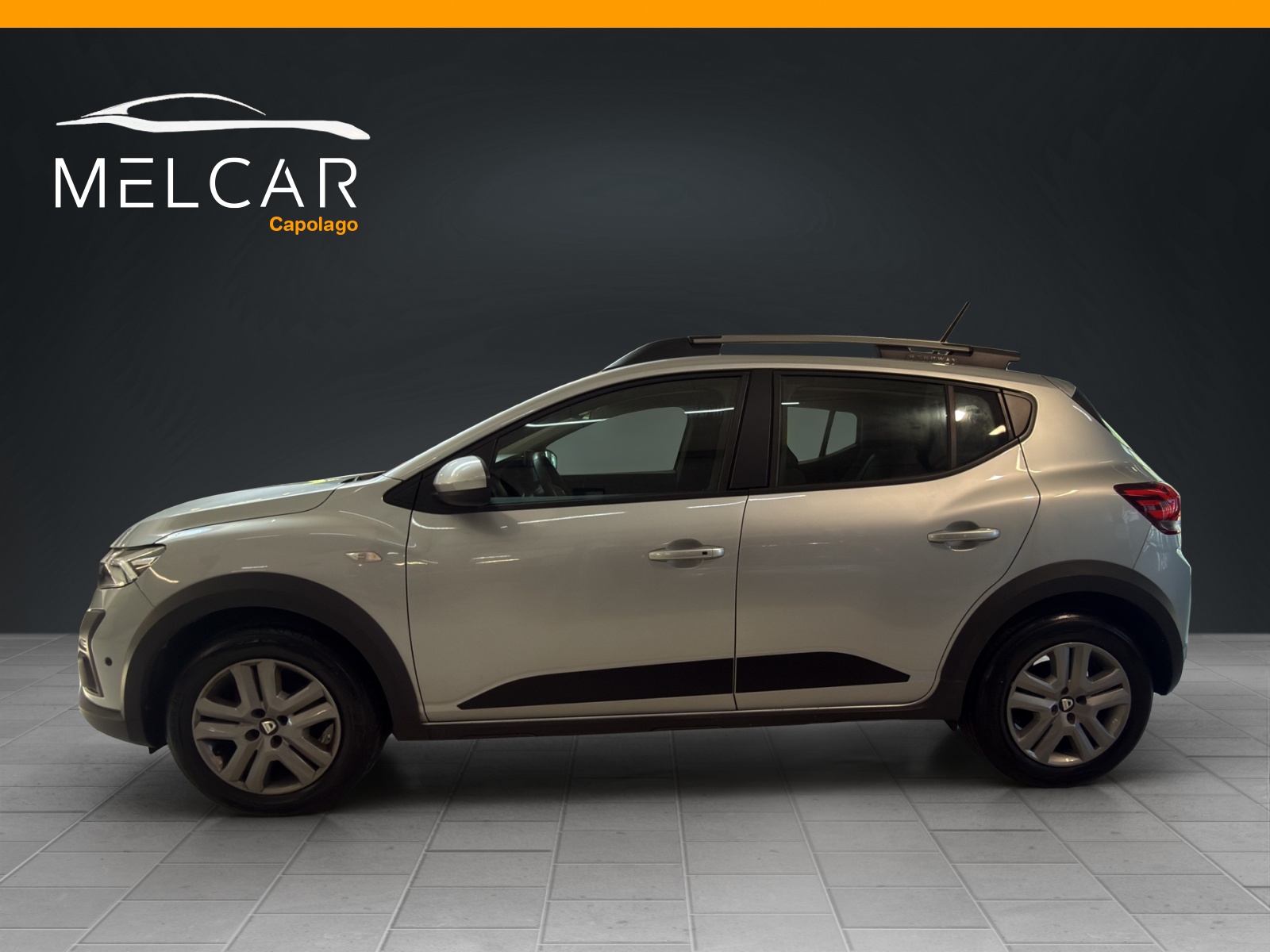 DACIA Sandero Stepway TCe 90 Comfort CVT-image-4
