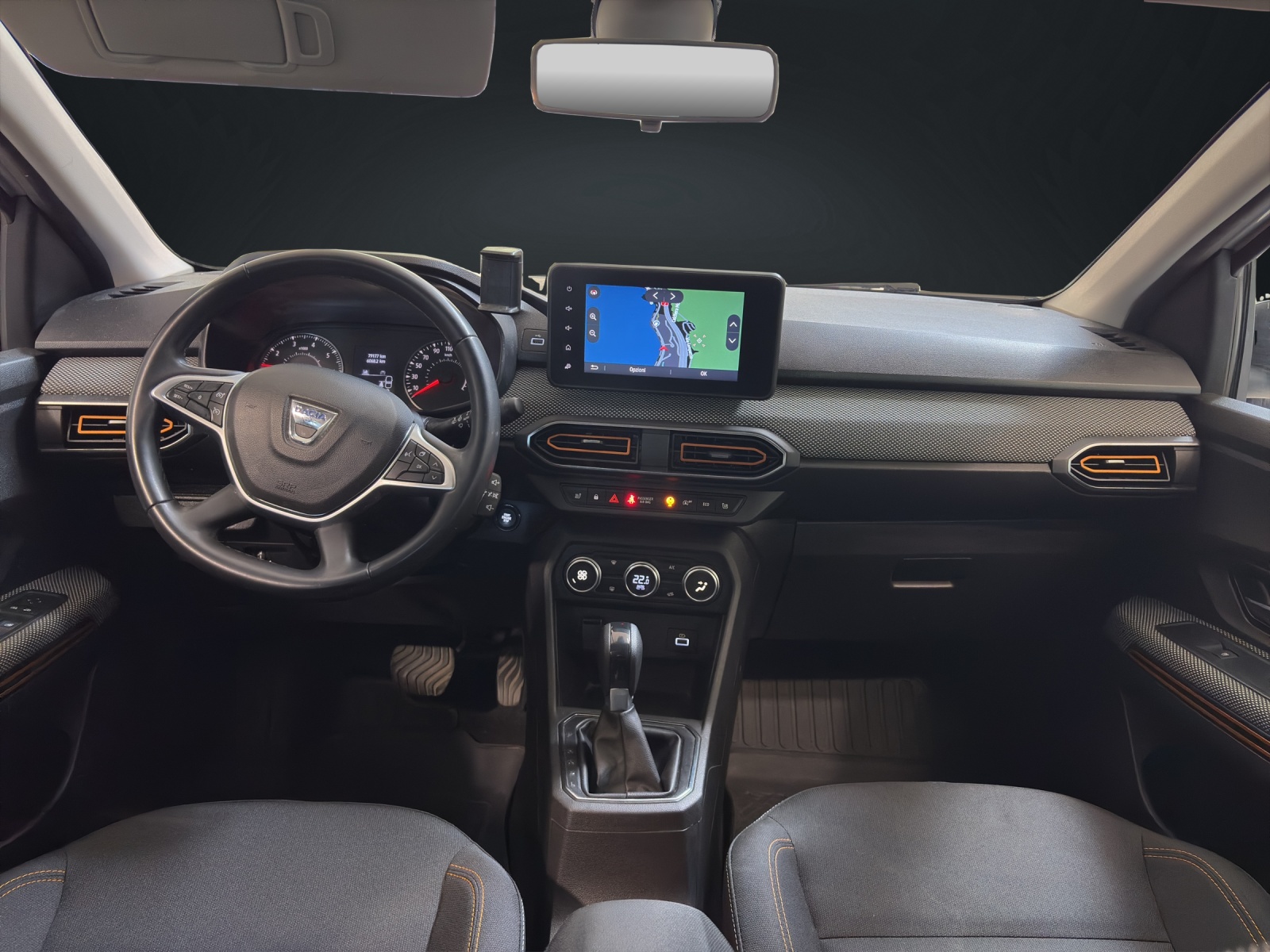 DACIA Sandero Stepway TCe 90 Comfort CVT-image-9