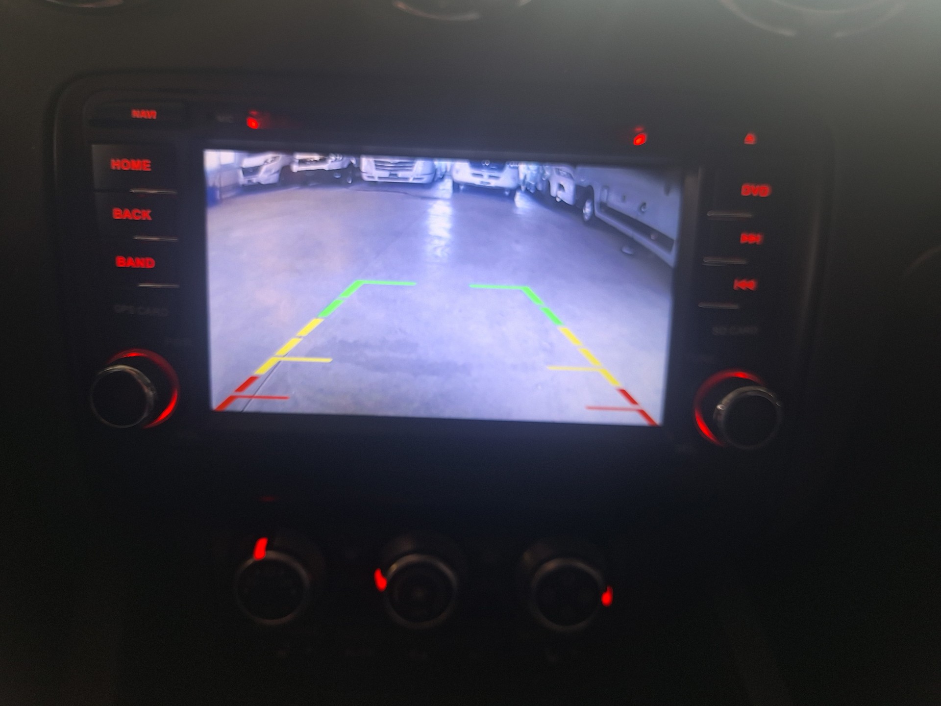 AUDI Cabi-image-13