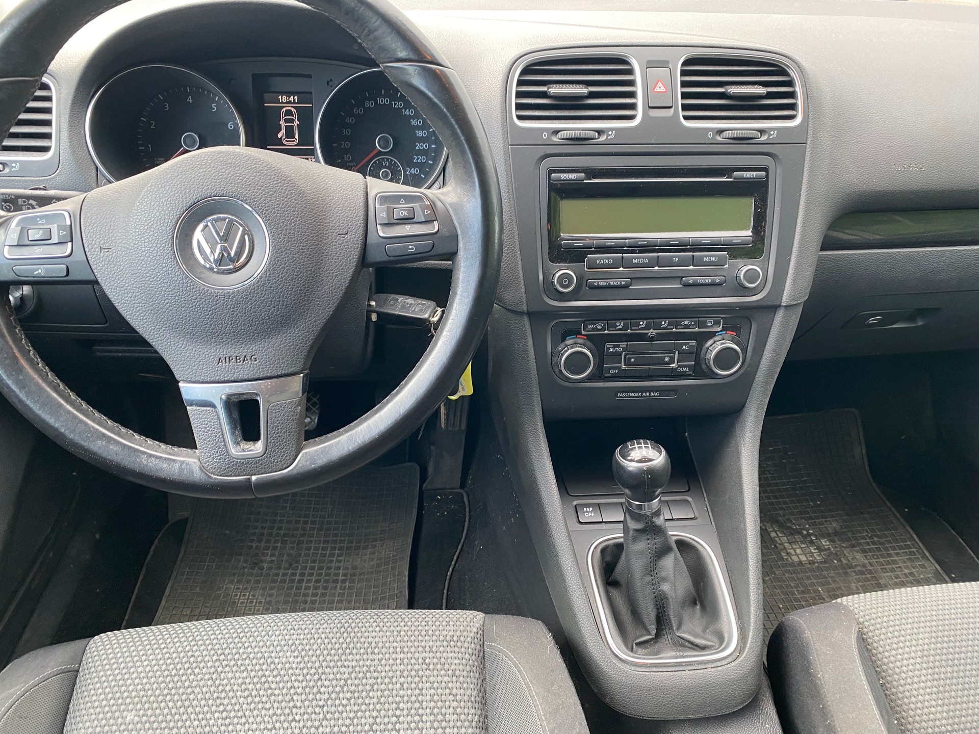 VW Golf 1.4 TSI Trendline-image-5