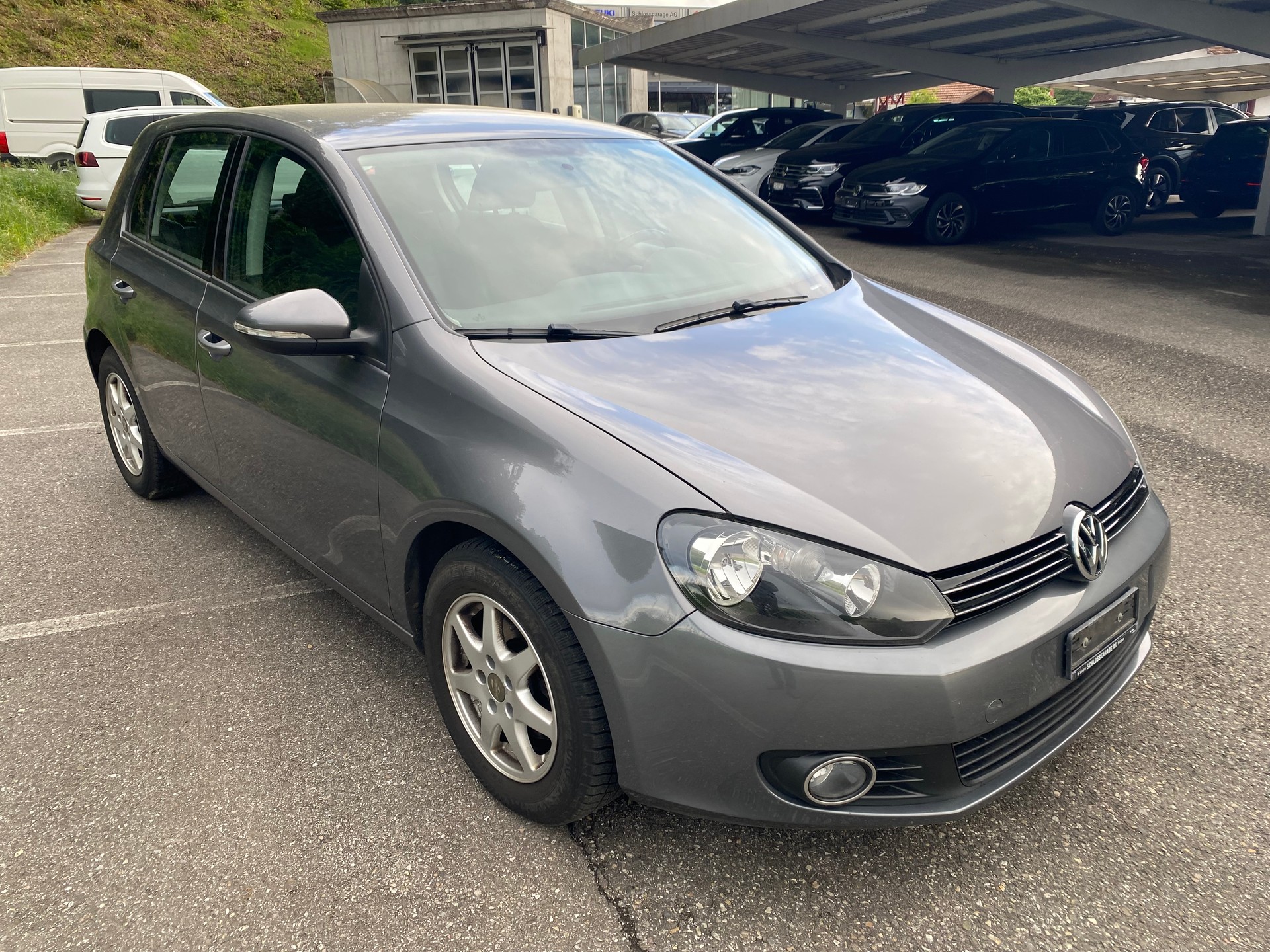 VW Golf 1.4 TSI Trendline-image-1