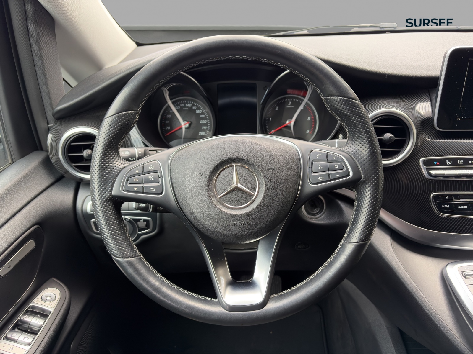 MERCEDES-BENZ V 220 d lang 7G-Tronic-image-7