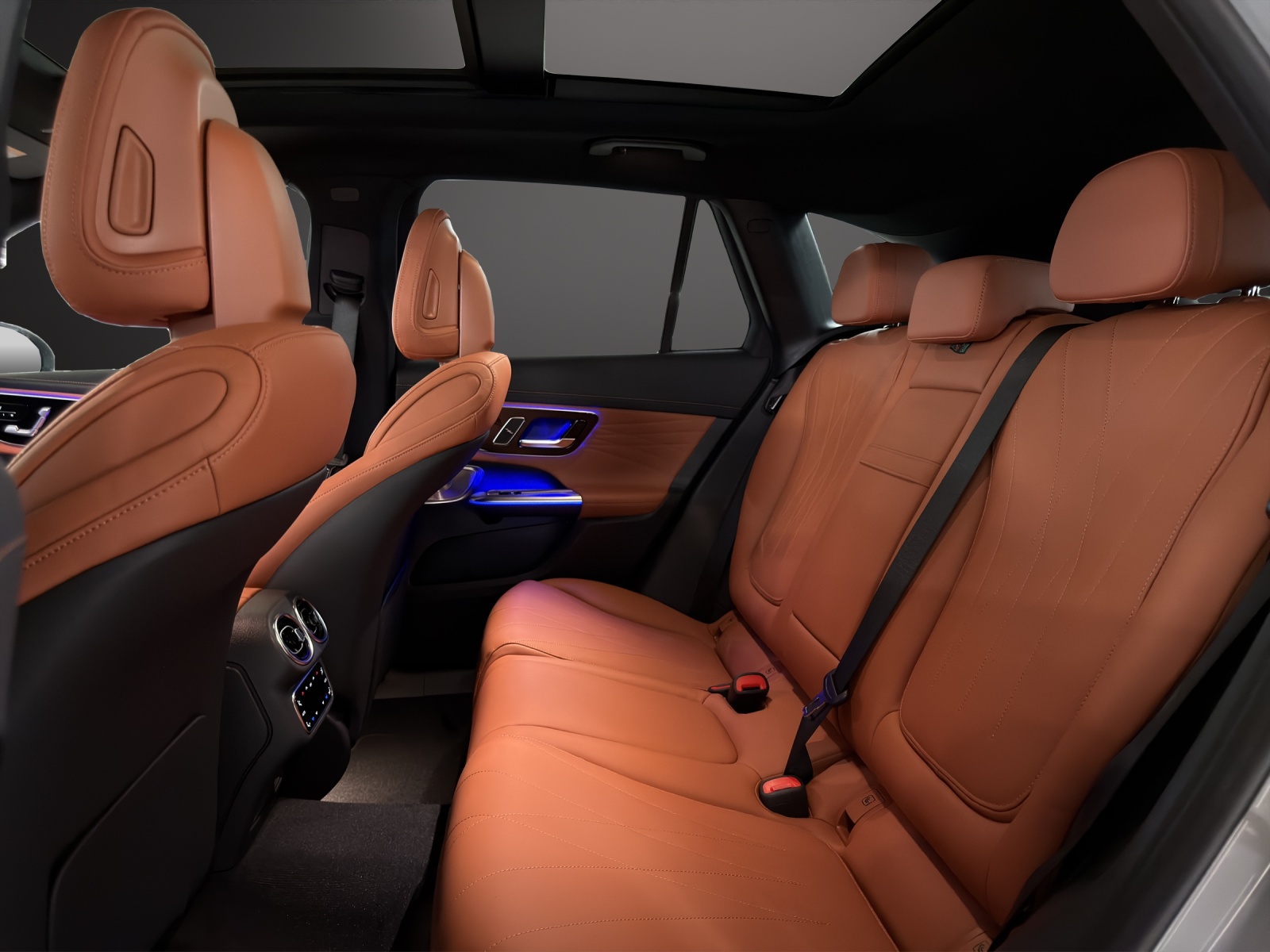 MERCEDES-BENZ GLC 400 e 4Matic 9G-Tronic-image-14