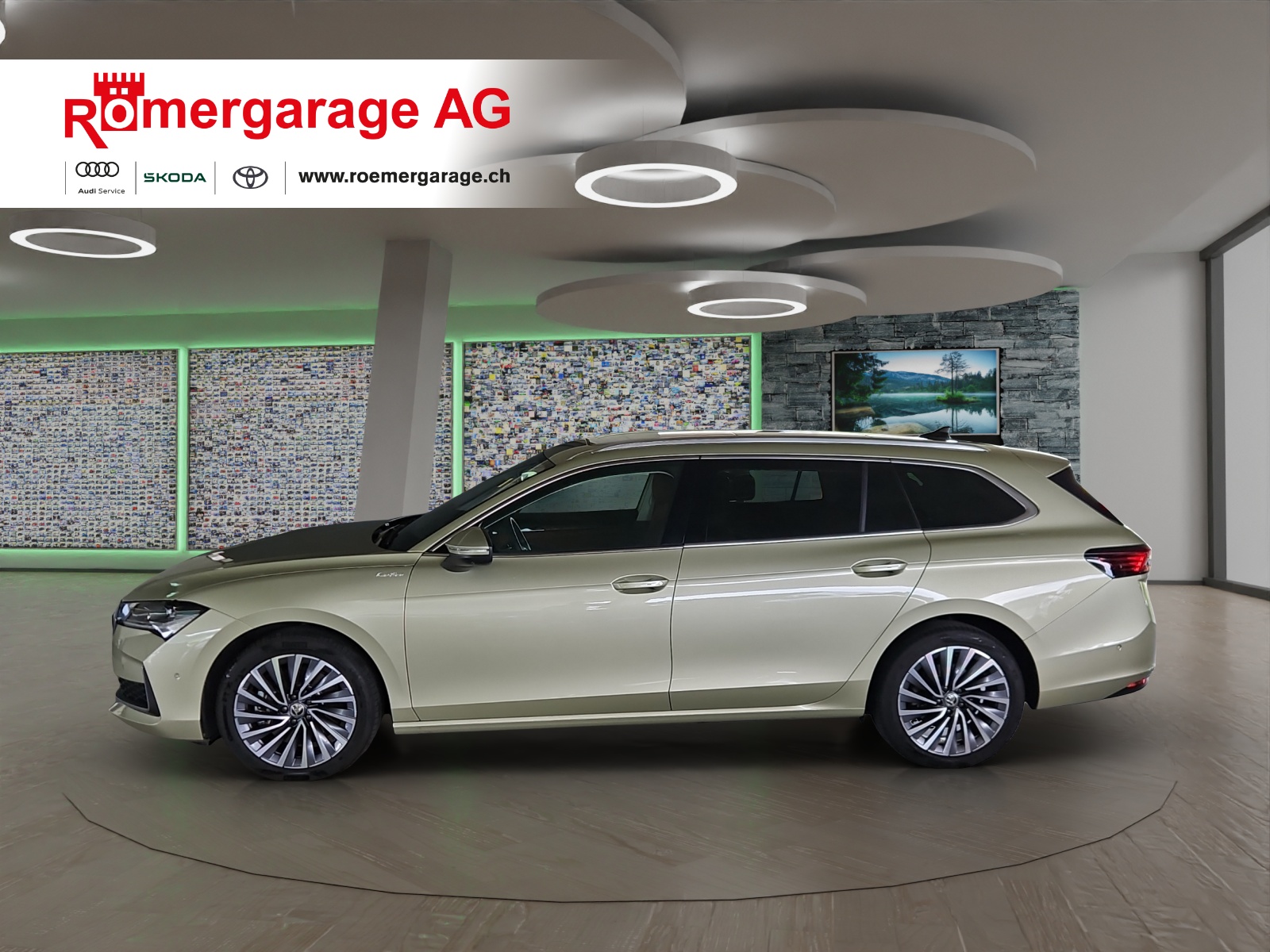 SKODA Superb Combi 2.0 TDi L&K 4x4 DSG-showroom-element-1