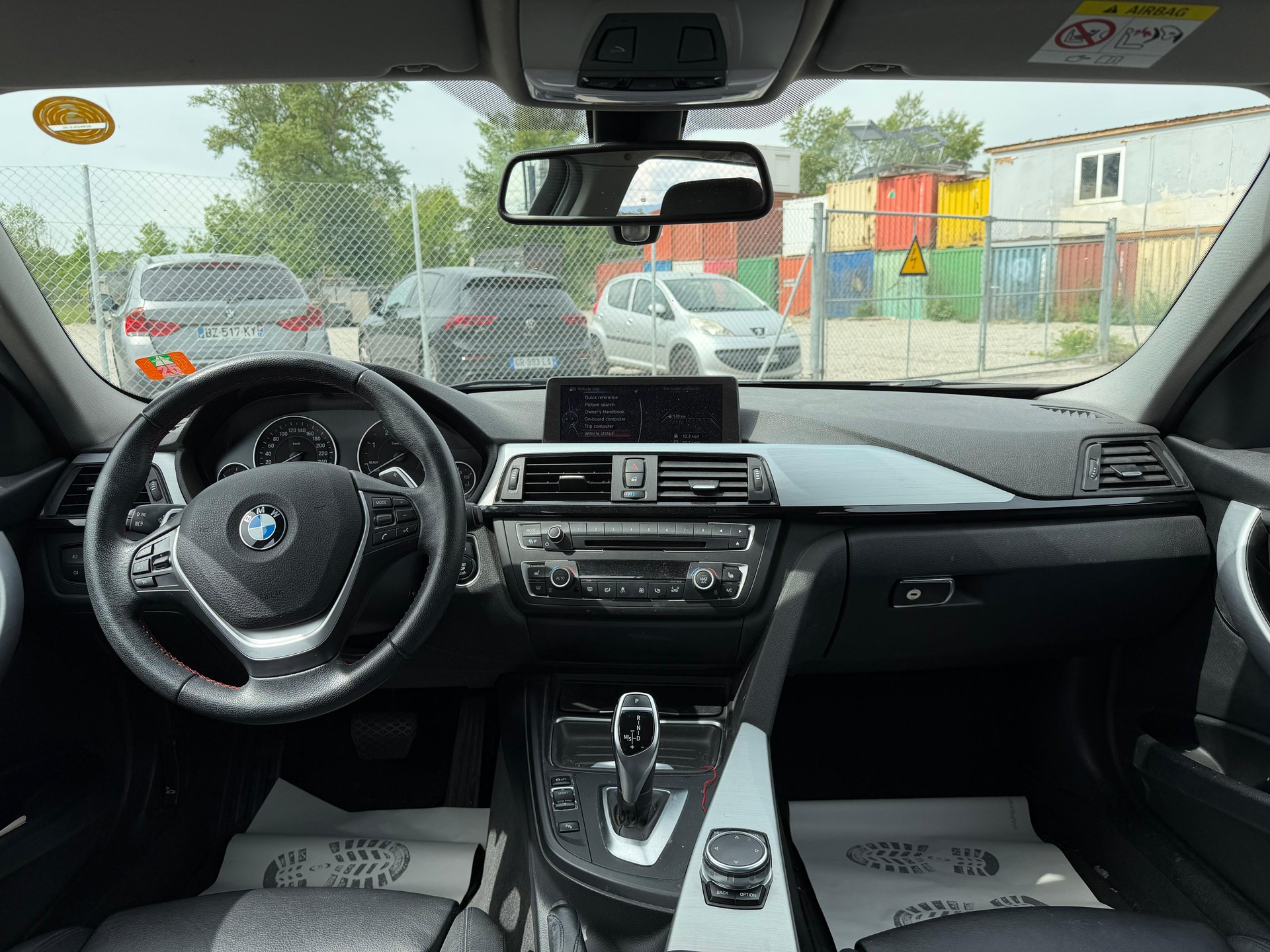 BMW 320d xDrive Touring Sport Line Steptronic-image-8