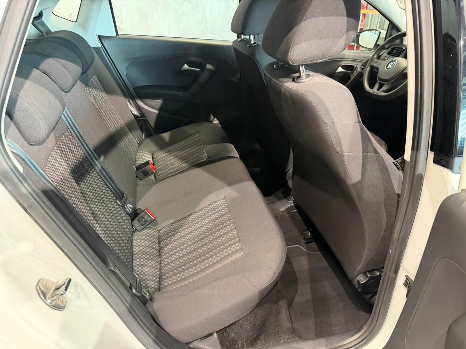 VW Polo 1.0 BMT Trendline-image-13